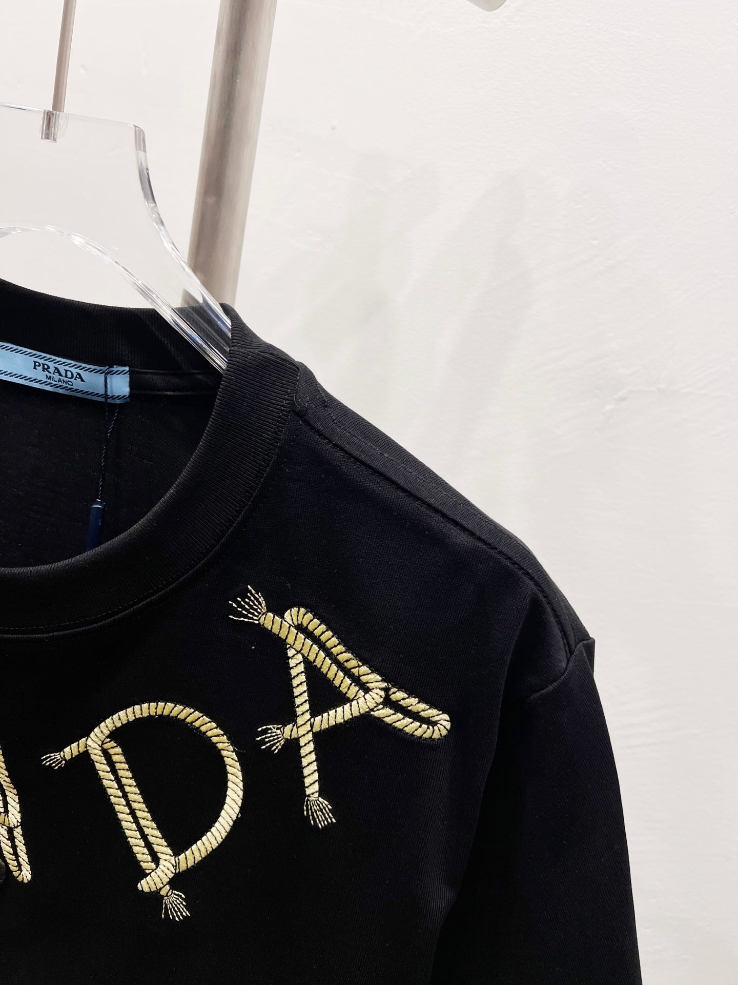 LuxluxHouse Best Quality Clothes T-shirt Prada