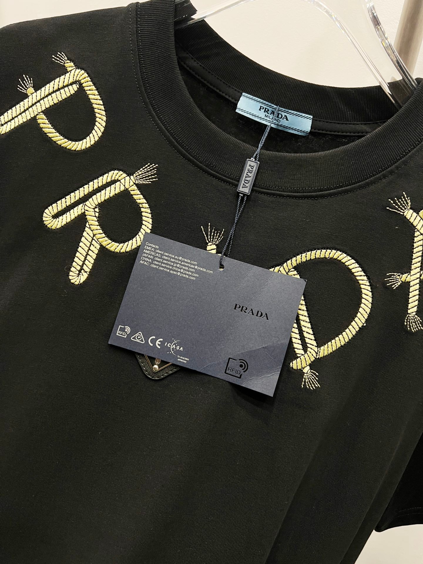 LuxluxHouse Best Quality Clothes T-shirt Prada