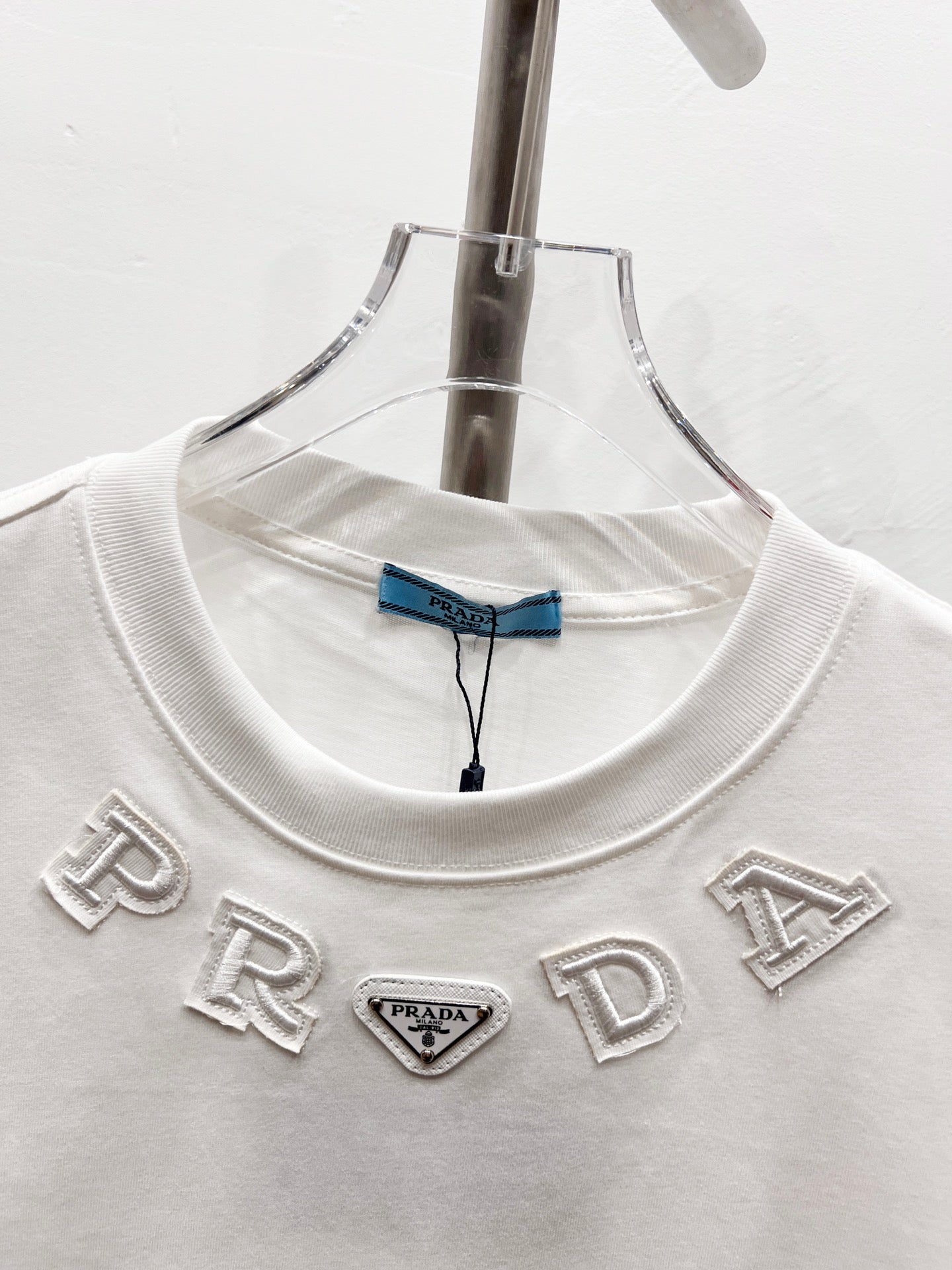 LuxluxHouse Best Quality Clothes T-shirt Prada