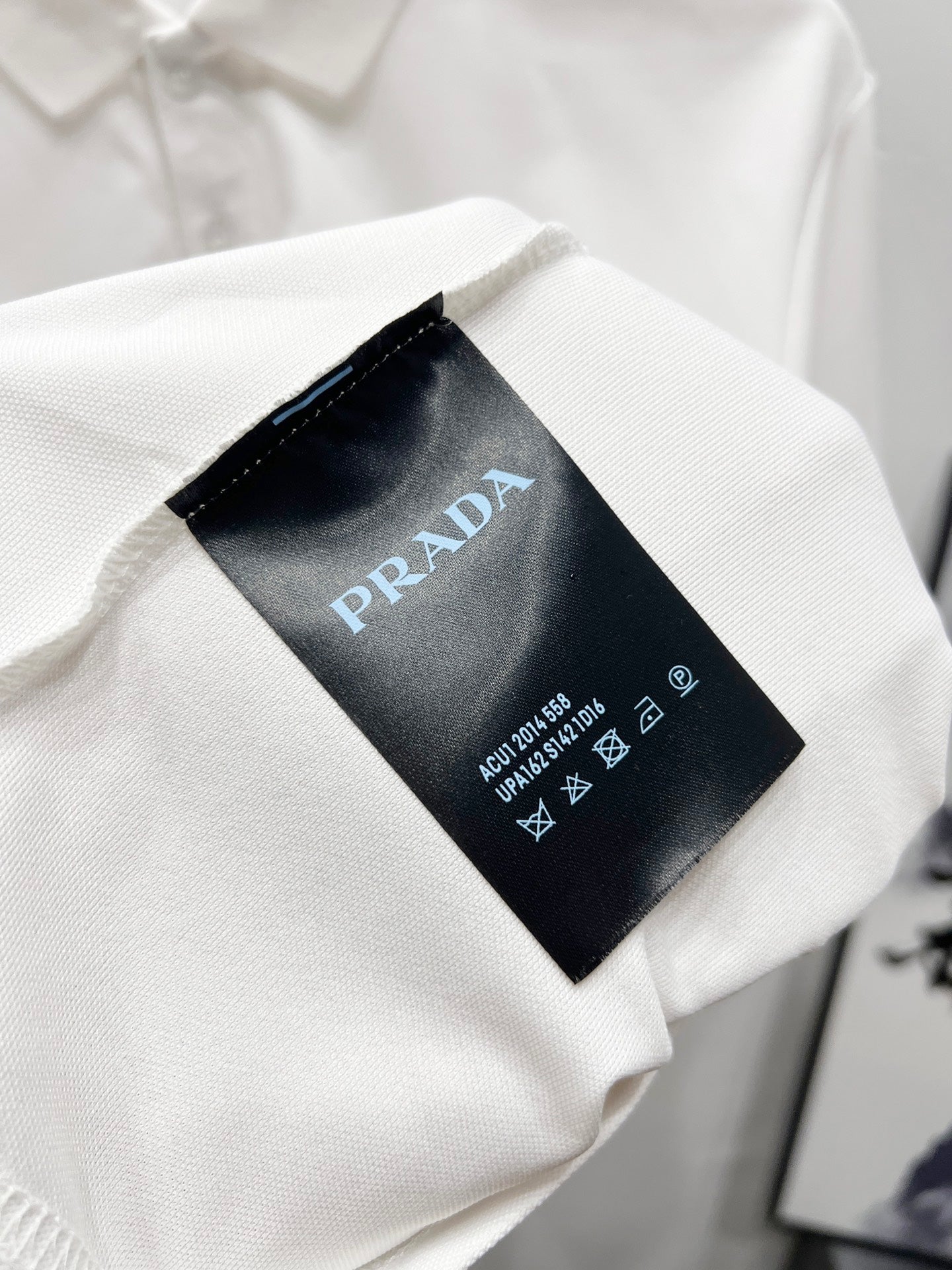 LuxluxHouse Best Quality Clothes Shirts&Polo Prada