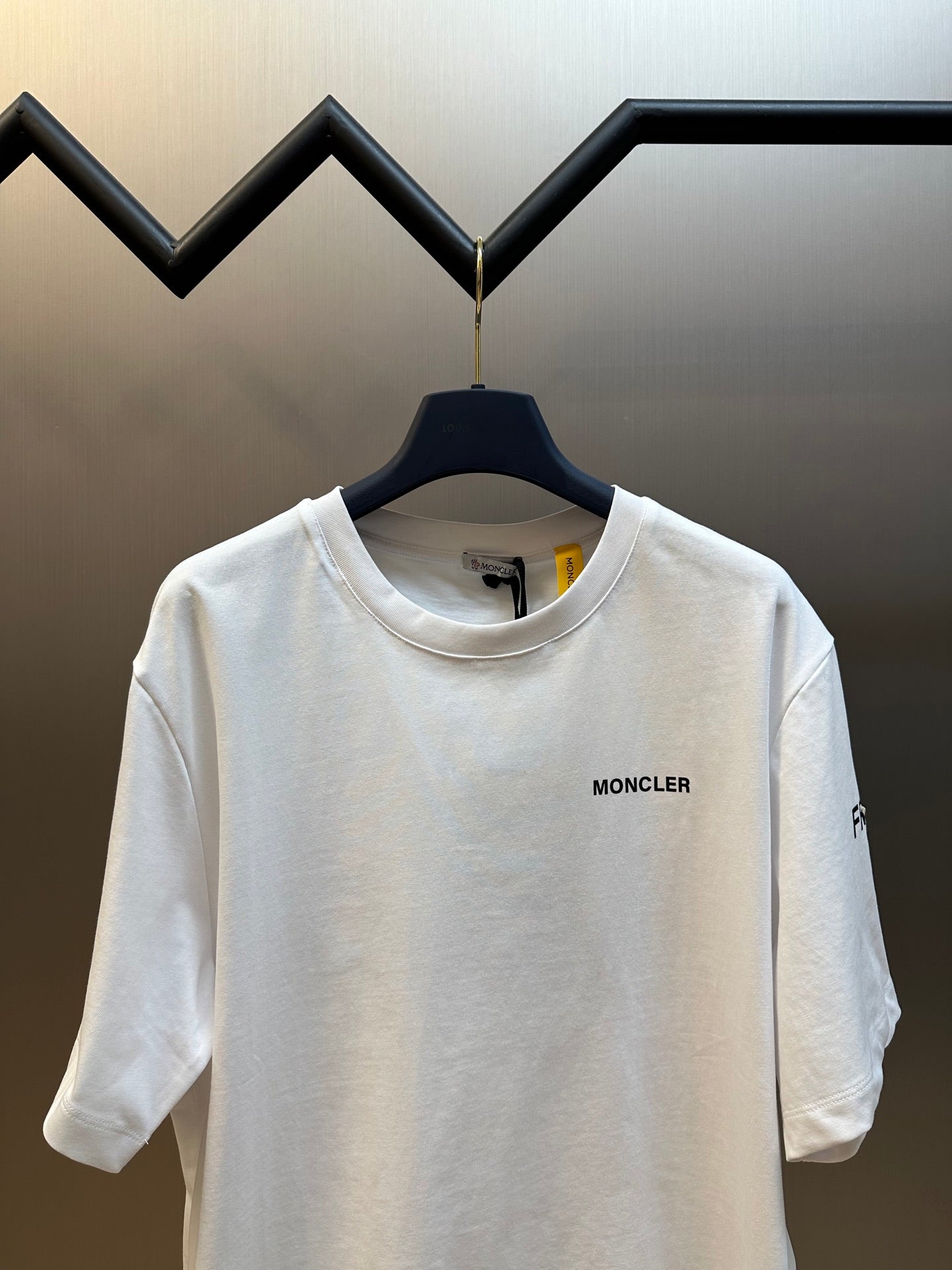 LuxluxHouse Best Quality Clothes T-shirt Moncler