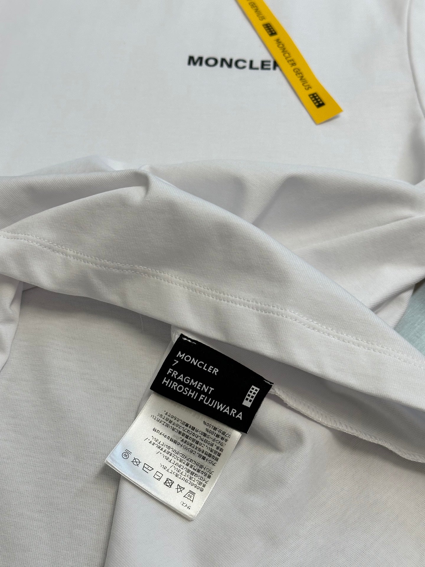 LuxluxHouse Best Quality Clothes T-shirt Moncler