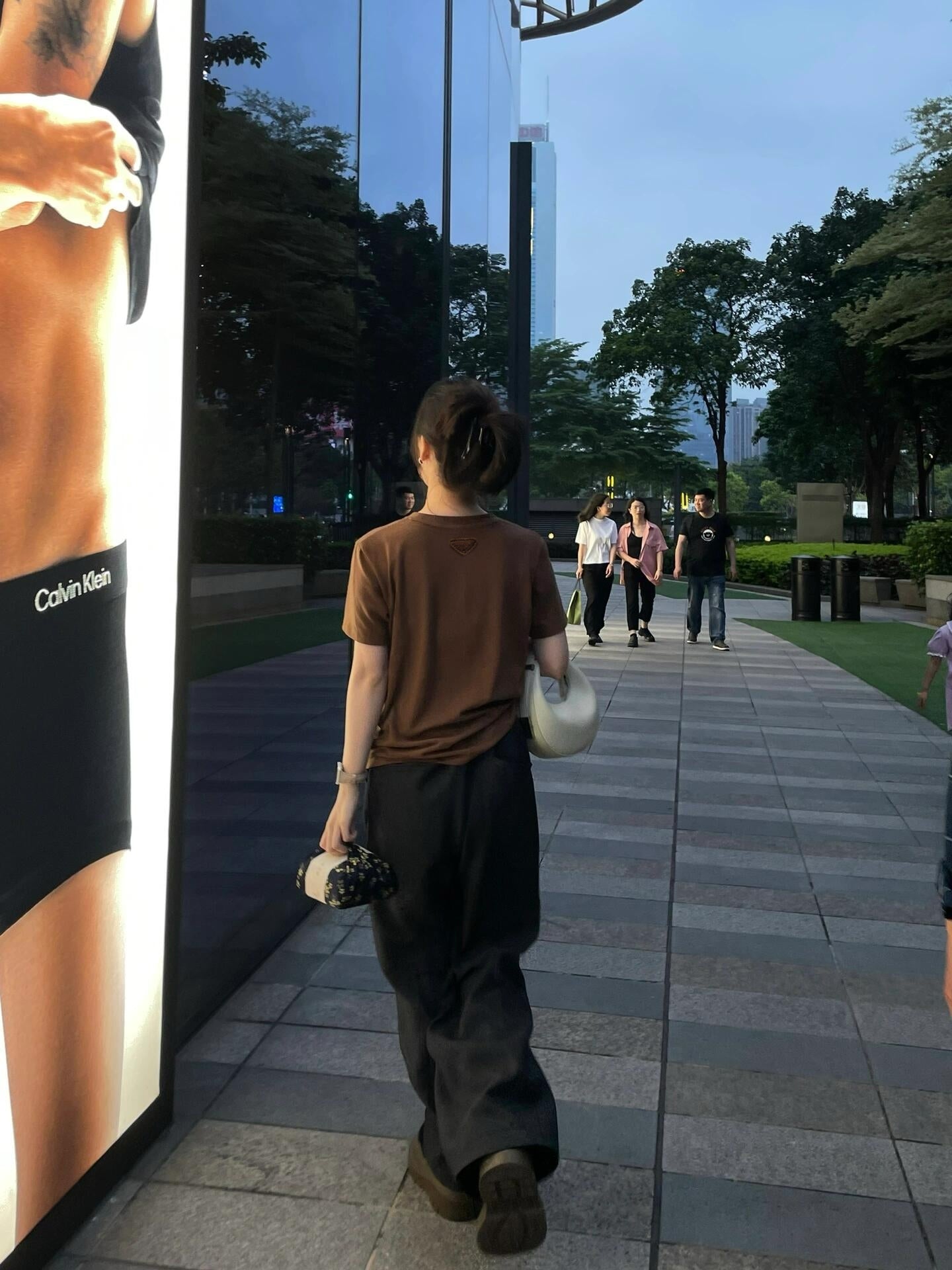 LuxluxHouse Best Quality Clothes T-shirt Prada