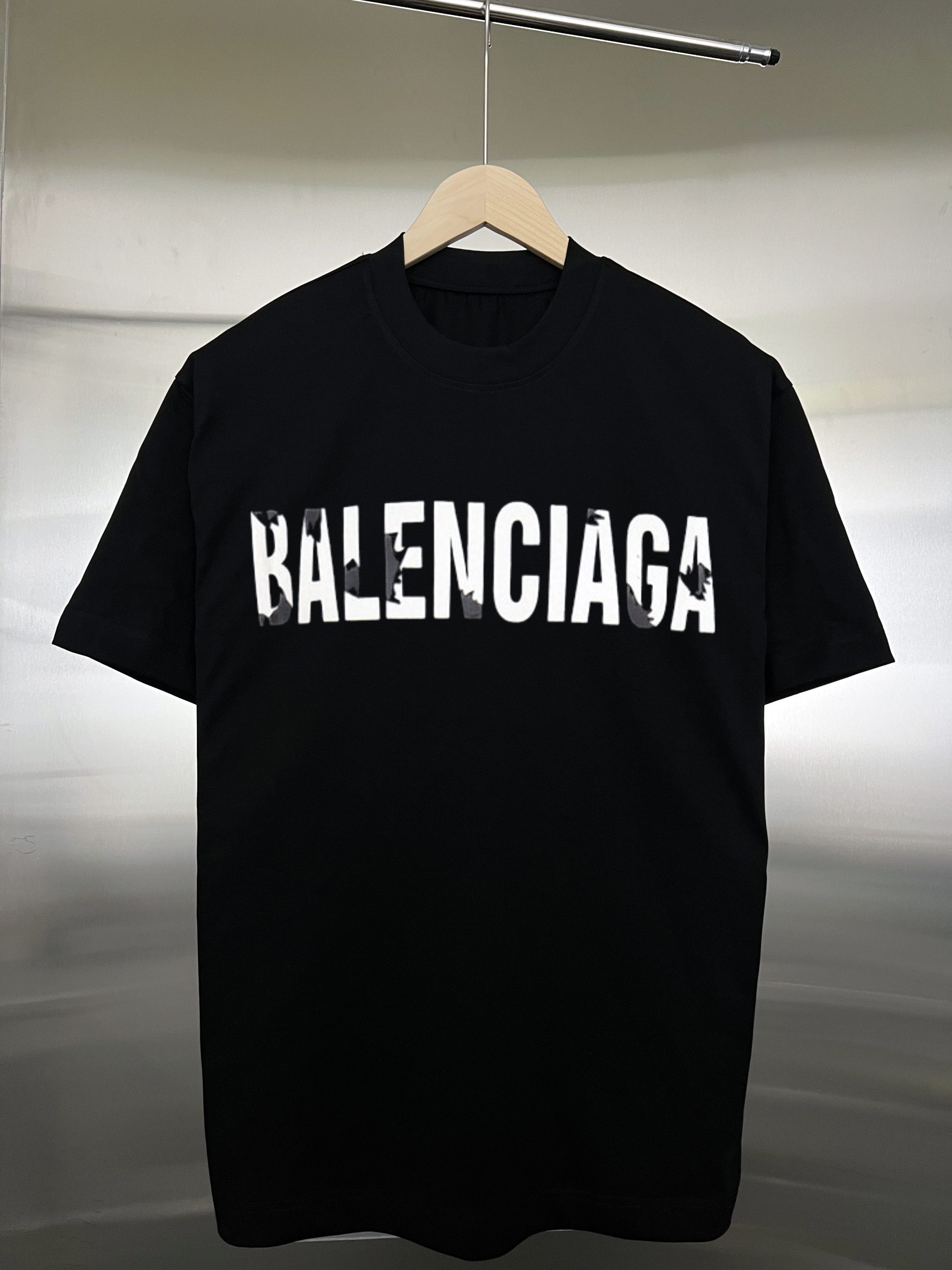 LuxluxHouse Best Quality Clothes Balenciaga T-shirt