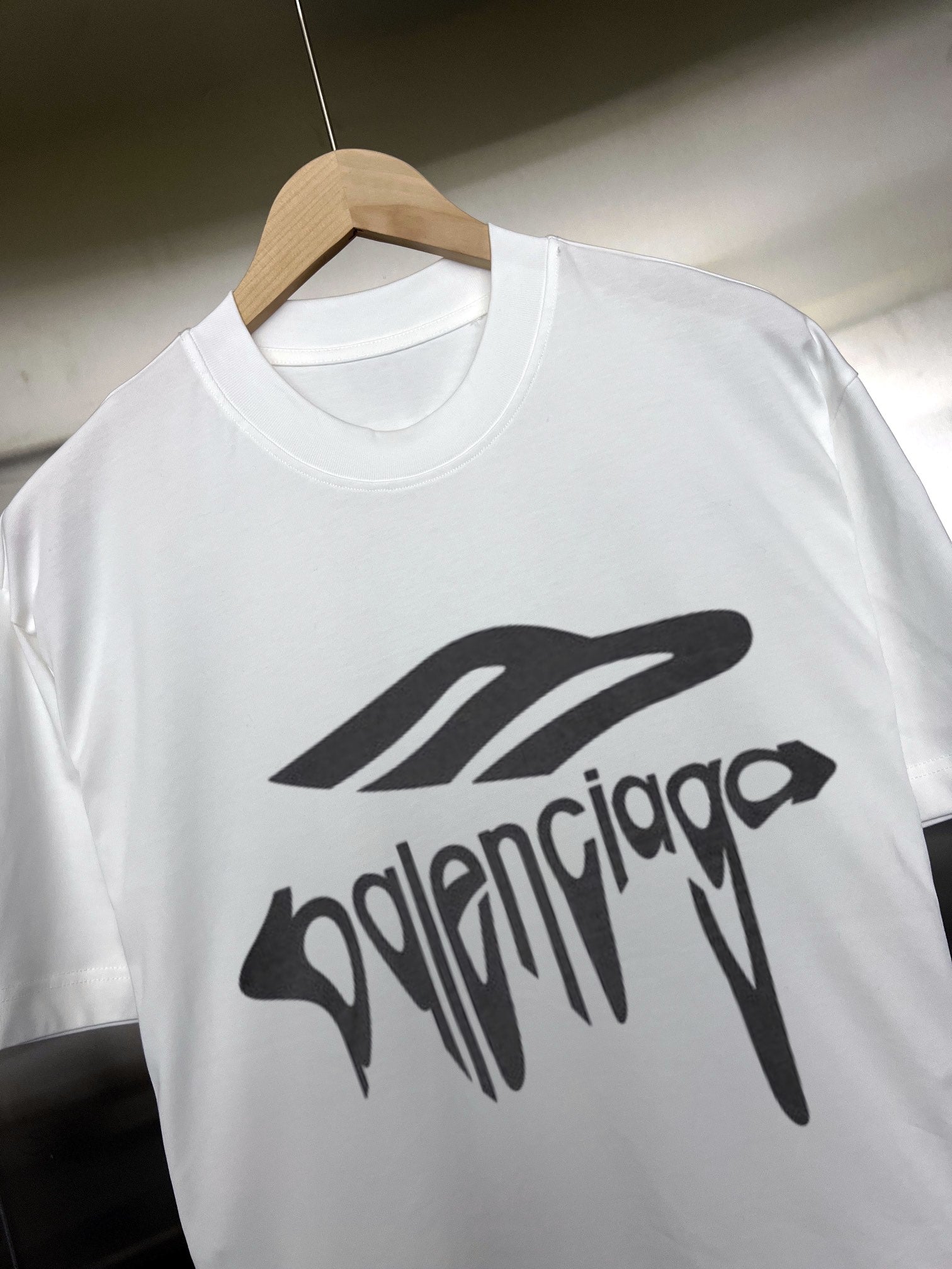 LuxluxHouse Best Quality Clothes Balenciaga T-shirt