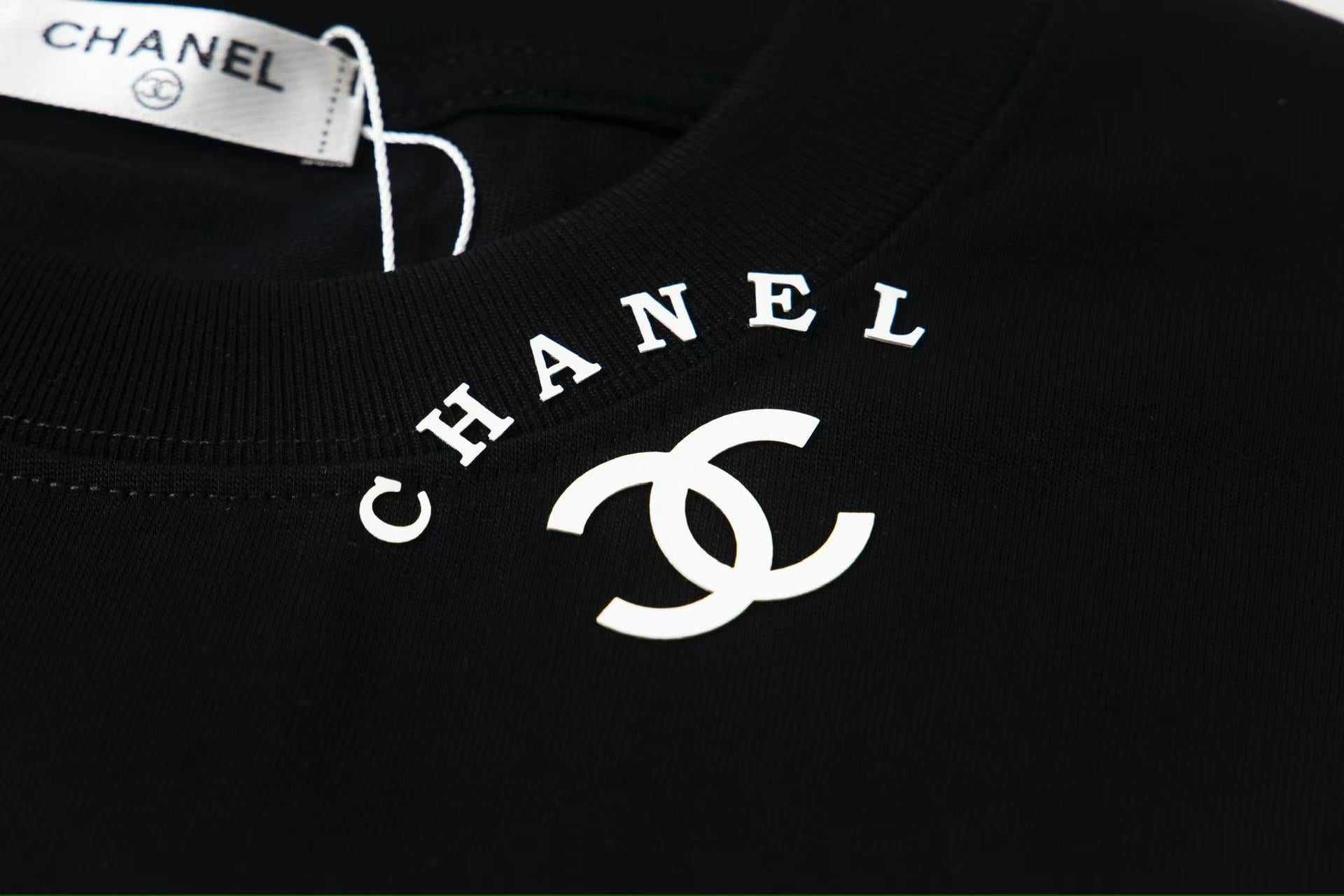 LuxluxHouse Best Quality Clothes T-shirt Chanel & Maison Margiela