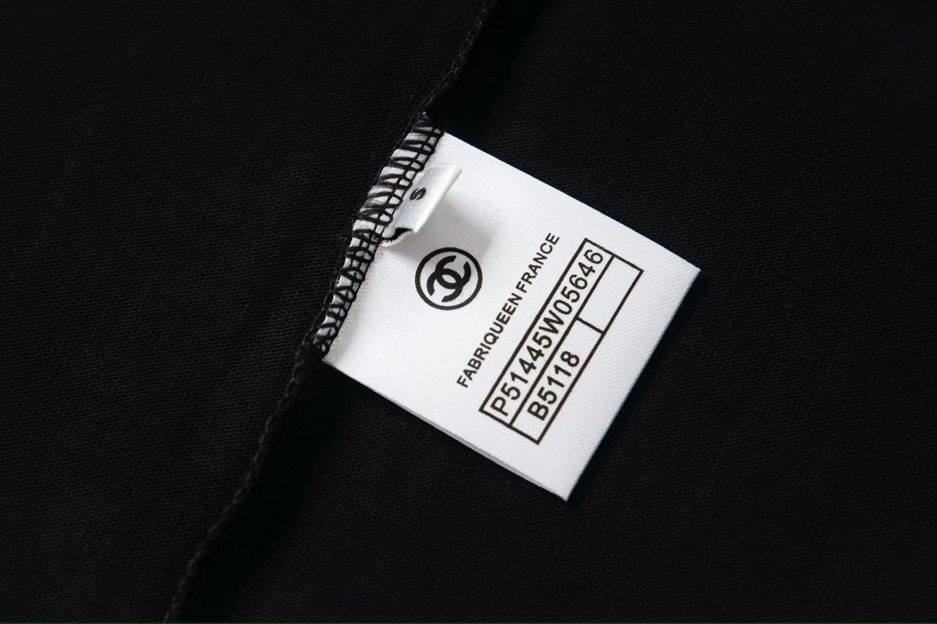 LuxluxHouse Best Quality Clothes T-shirt Chanel & Maison Margiela