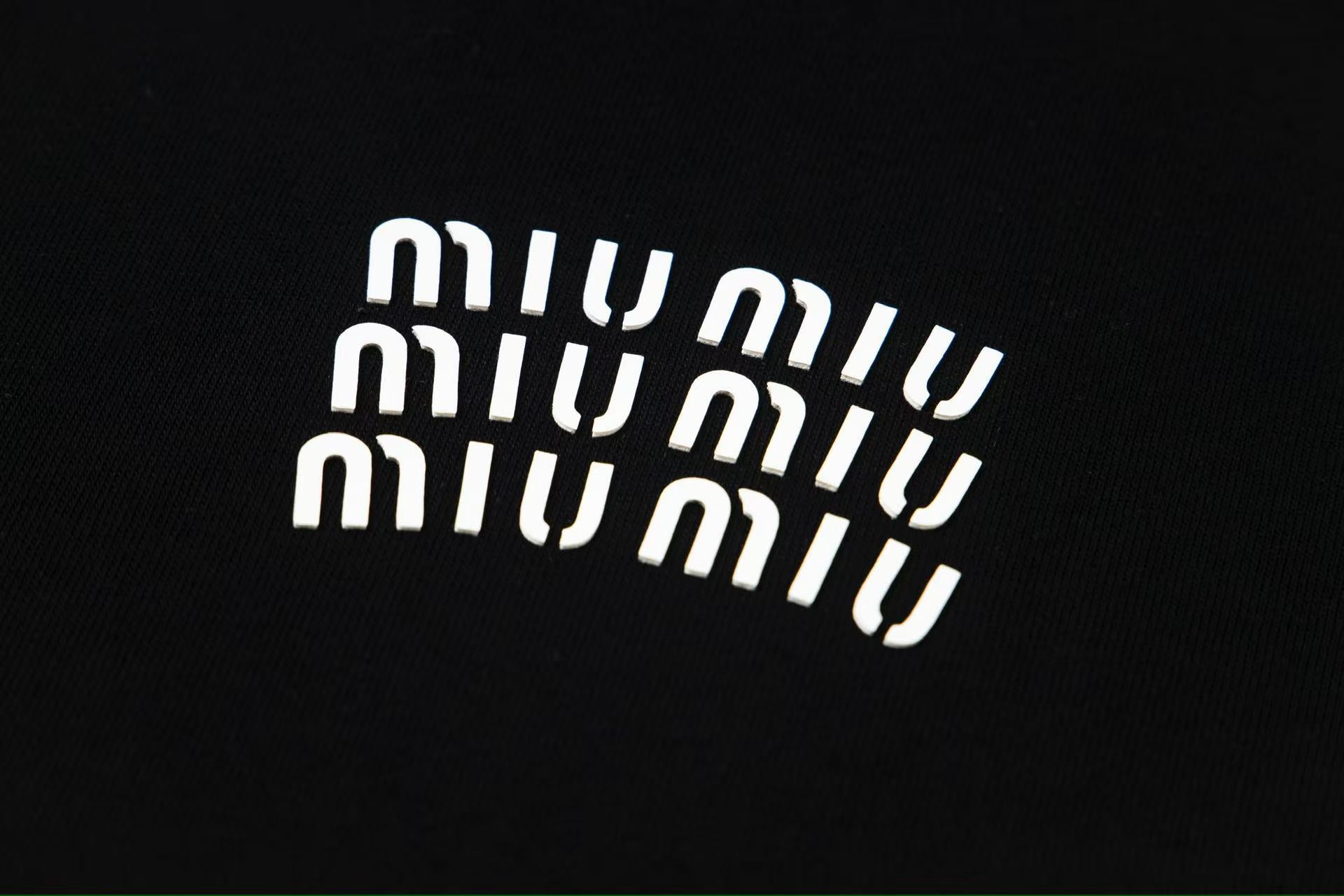 LuxluxHouse Best Quality Clothes Miu Miu T-shirt