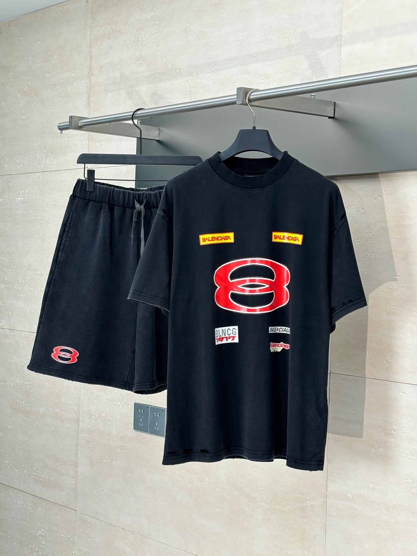 LuxluxHouse Best Quality Clothes Balenciaga T-shirt