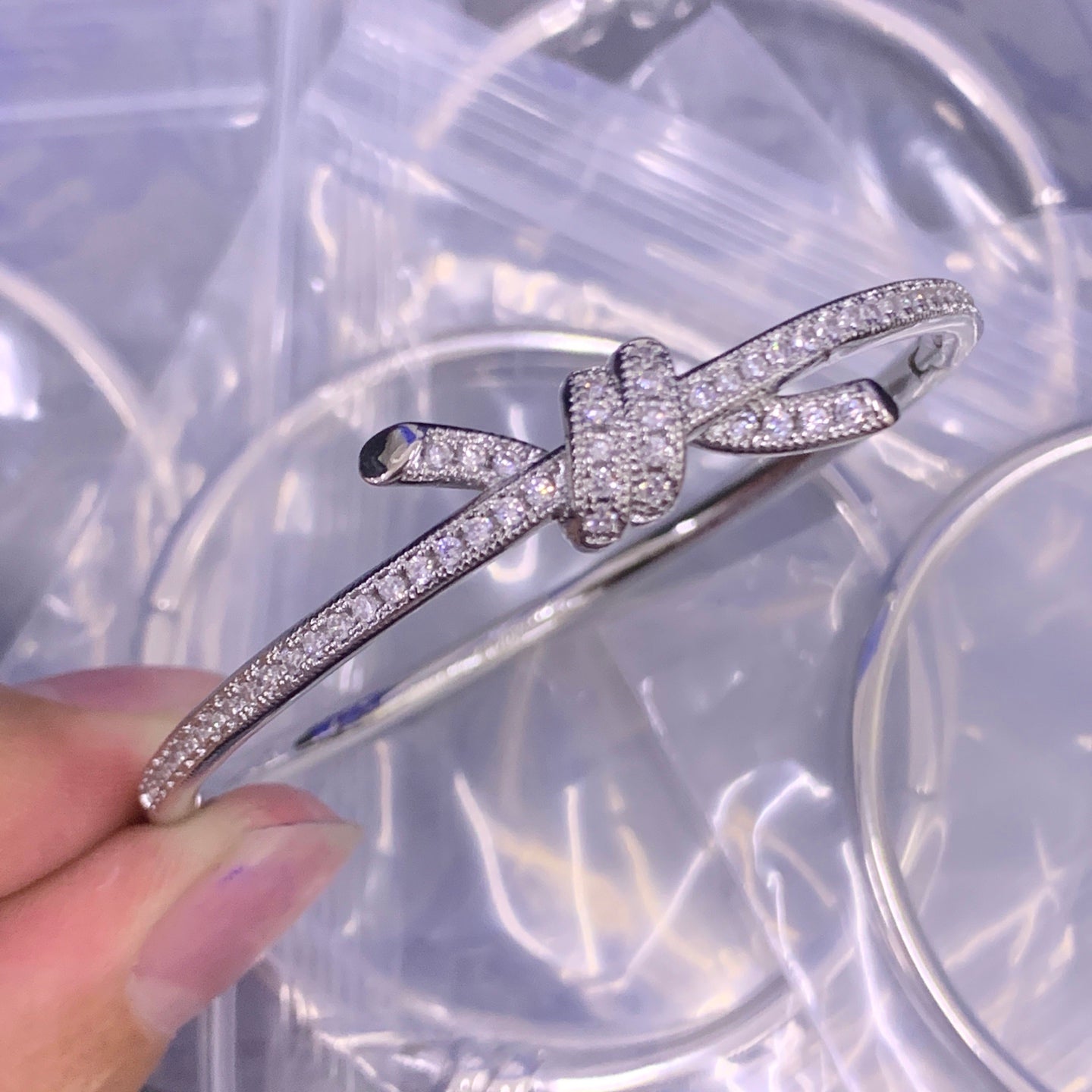 LuxluxHouse Low Price And High Quality Accessories Tiffany