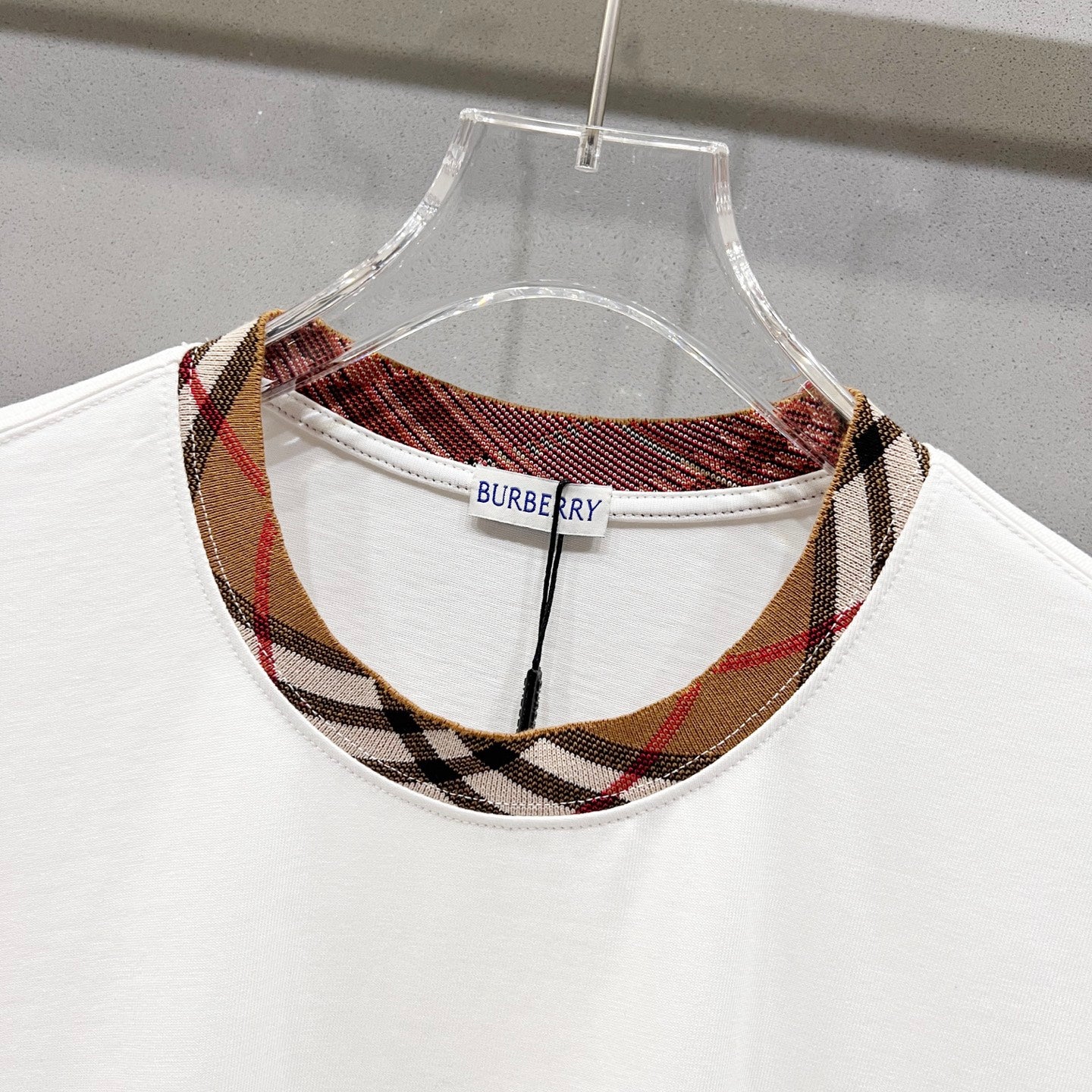 LuxluxHouse Best Quality Clothes Burberry T-shirt
