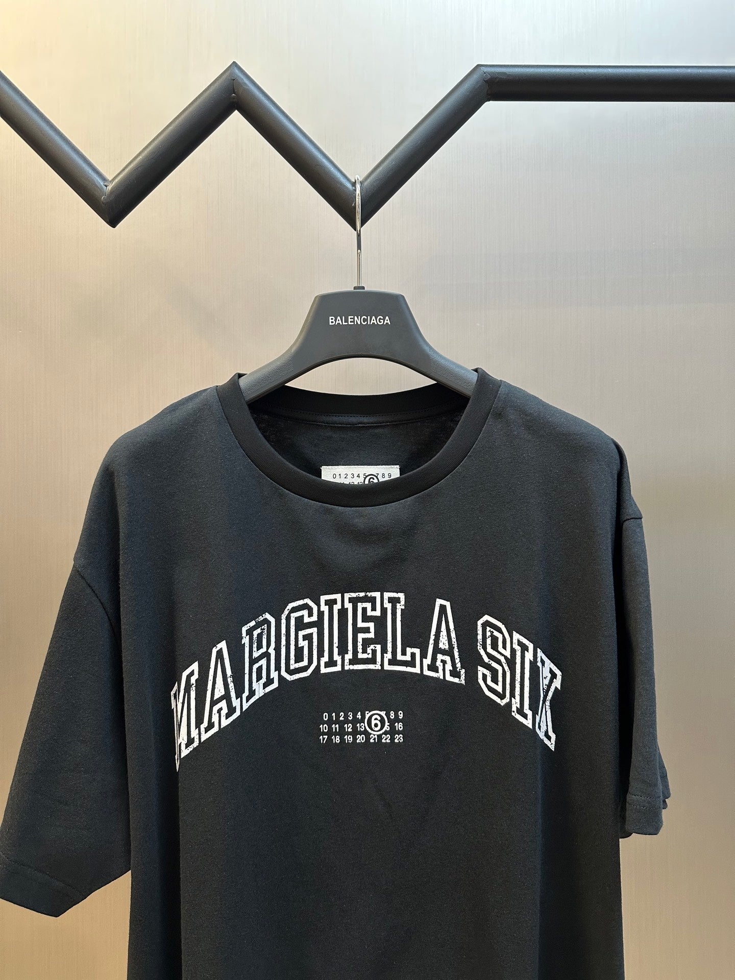 LuxluxHouse Best Quality Clothes T-shirt Chanel & Maison Margiela