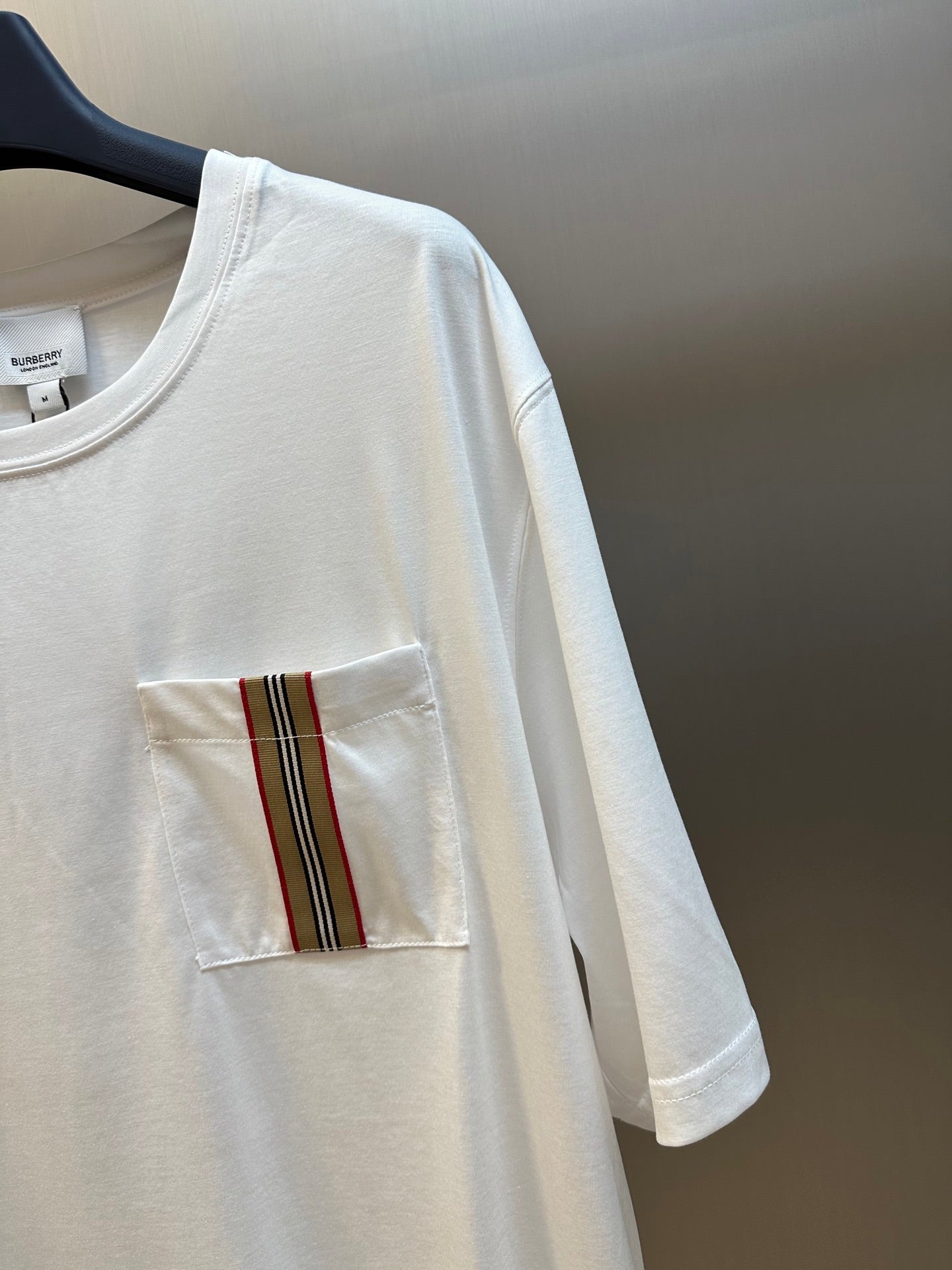 LuxluxHouse Best Quality Clothes Burberry T-shirt