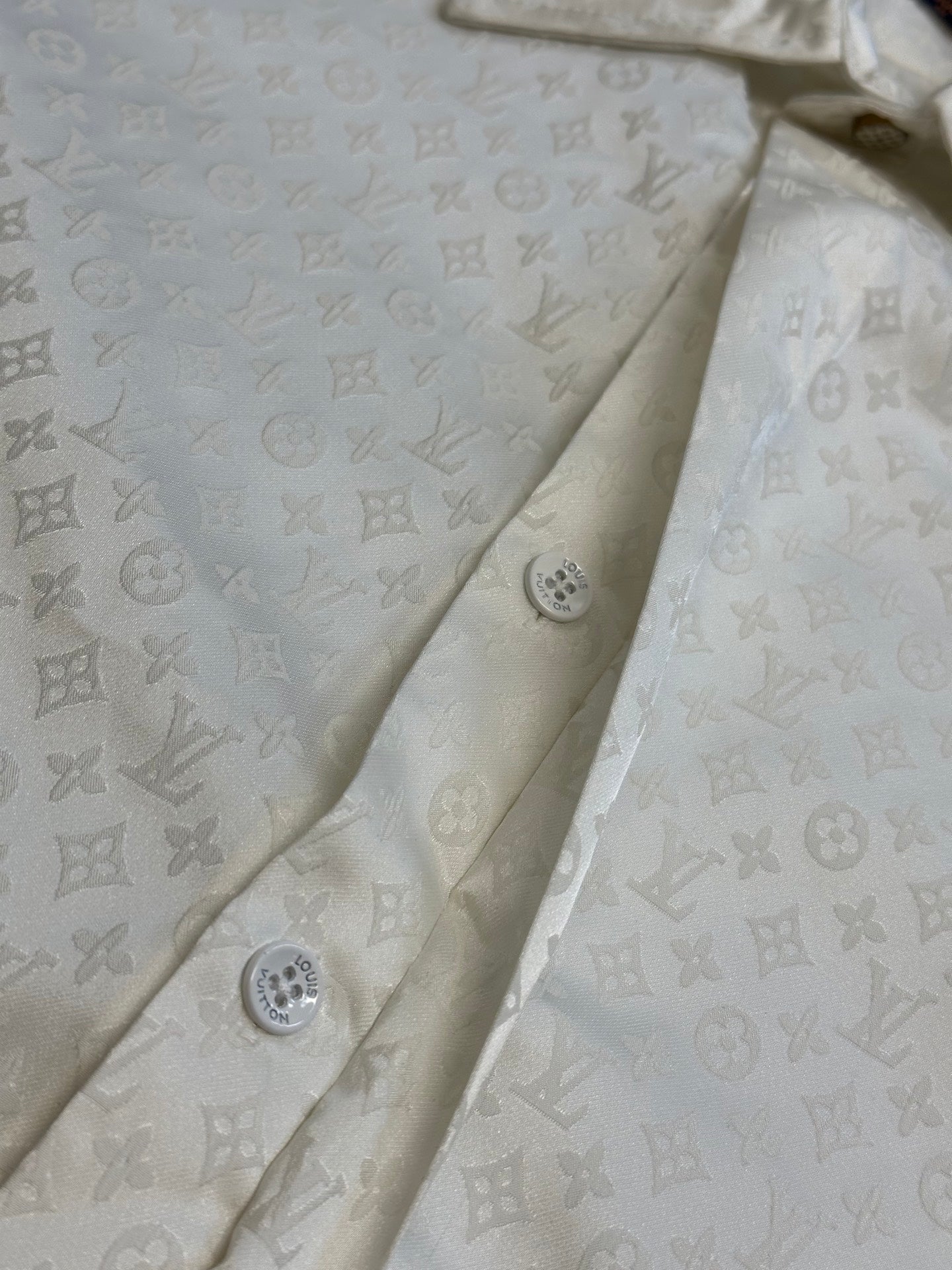 LuxluxHouse Best Quality Clothes Shirts&Polo Louis Vuitton