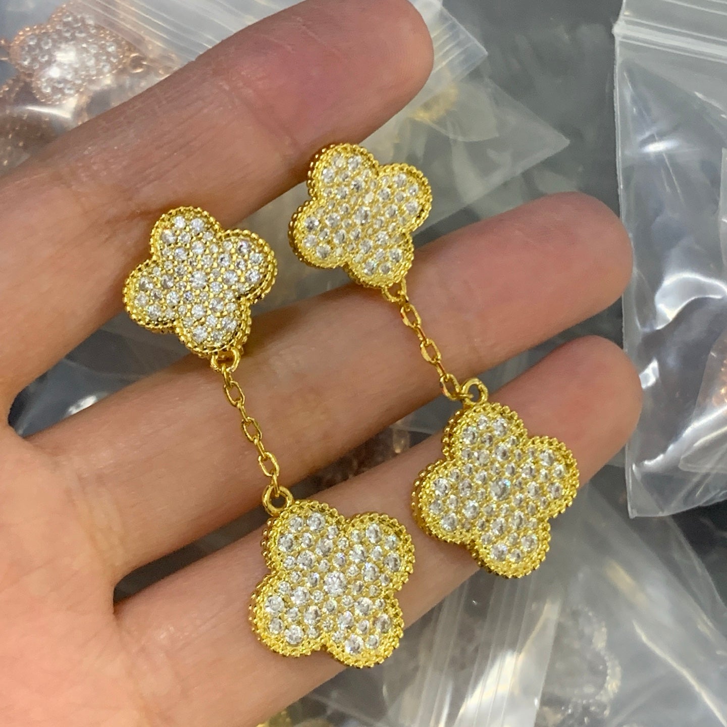 LuxluxHouse Low Price And High Quality Accessories Van Cleef & Arpels