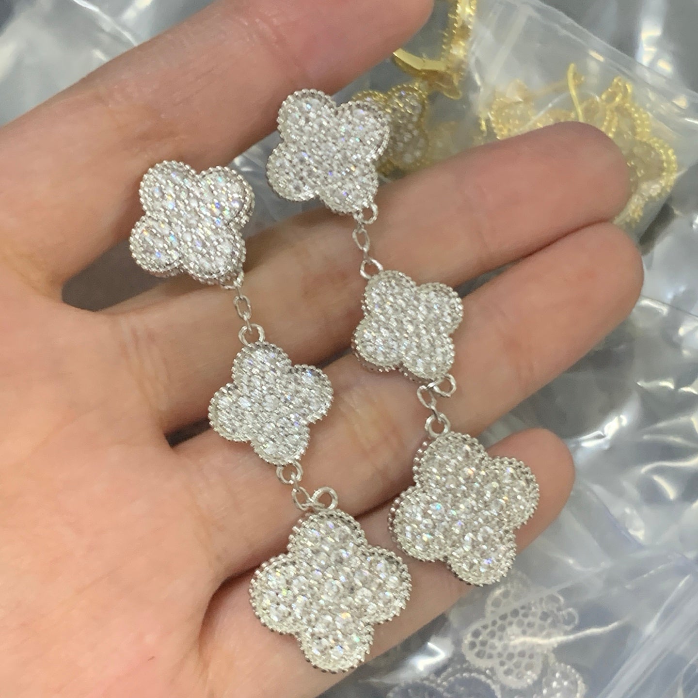 LuxluxHouse Low Price And High Quality Accessories Van Cleef & Arpels