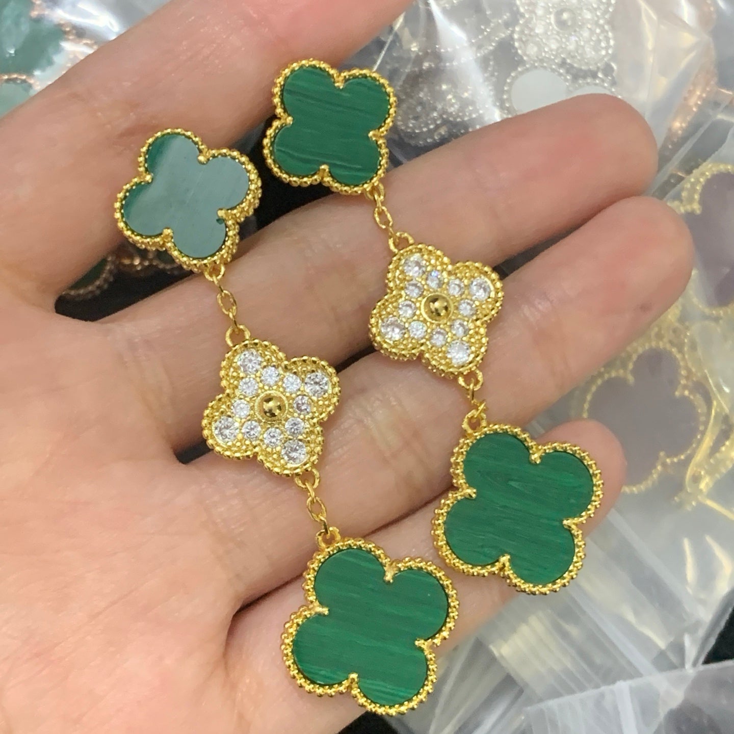 LuxluxHouse Low Price And High Quality Accessories Van Cleef & Arpels