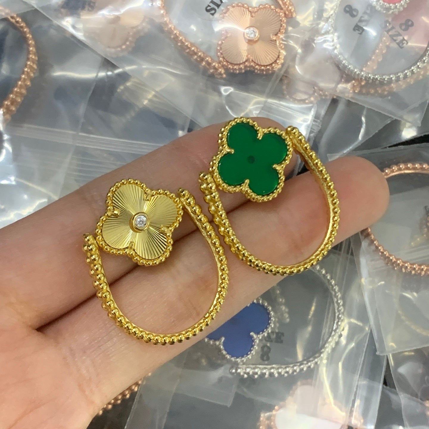 LuxluxHouse Low Price And High Quality Accessories Van Cleef & Arpels