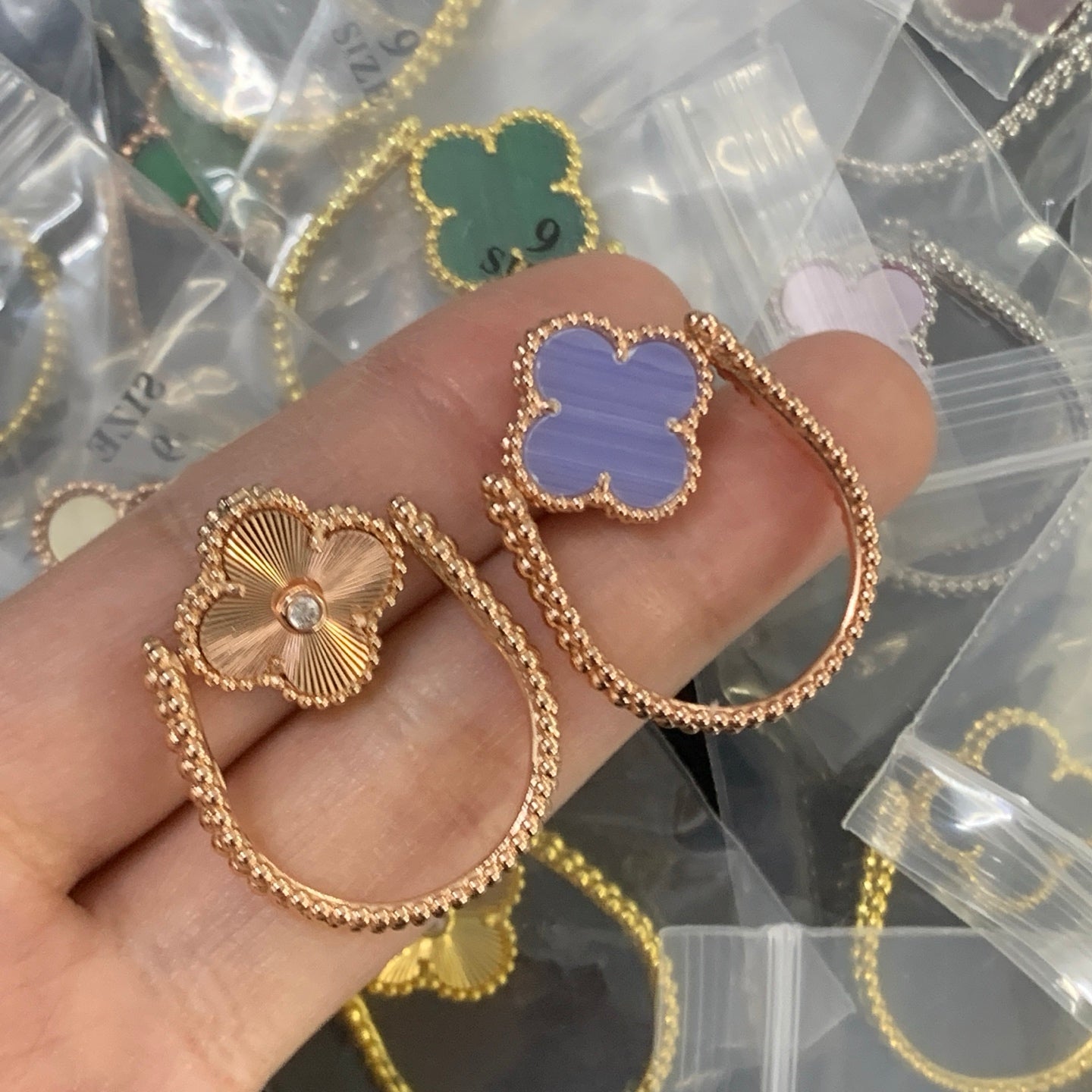 LuxluxHouse Low Price And High Quality Accessories Van Cleef & Arpels