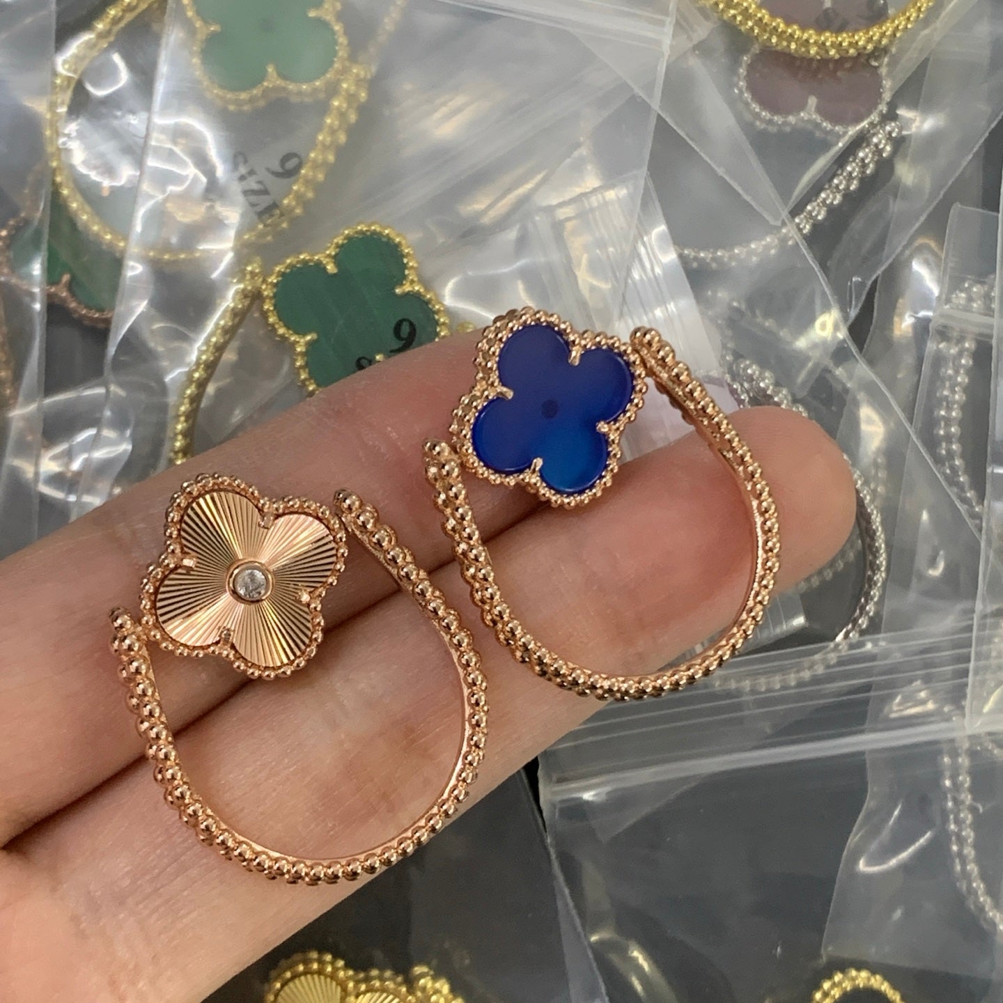 LuxluxHouse Low Price And High Quality Accessories Van Cleef & Arpels