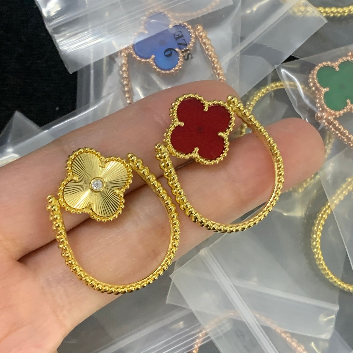 LuxluxHouse Low Price And High Quality Accessories Van Cleef & Arpels