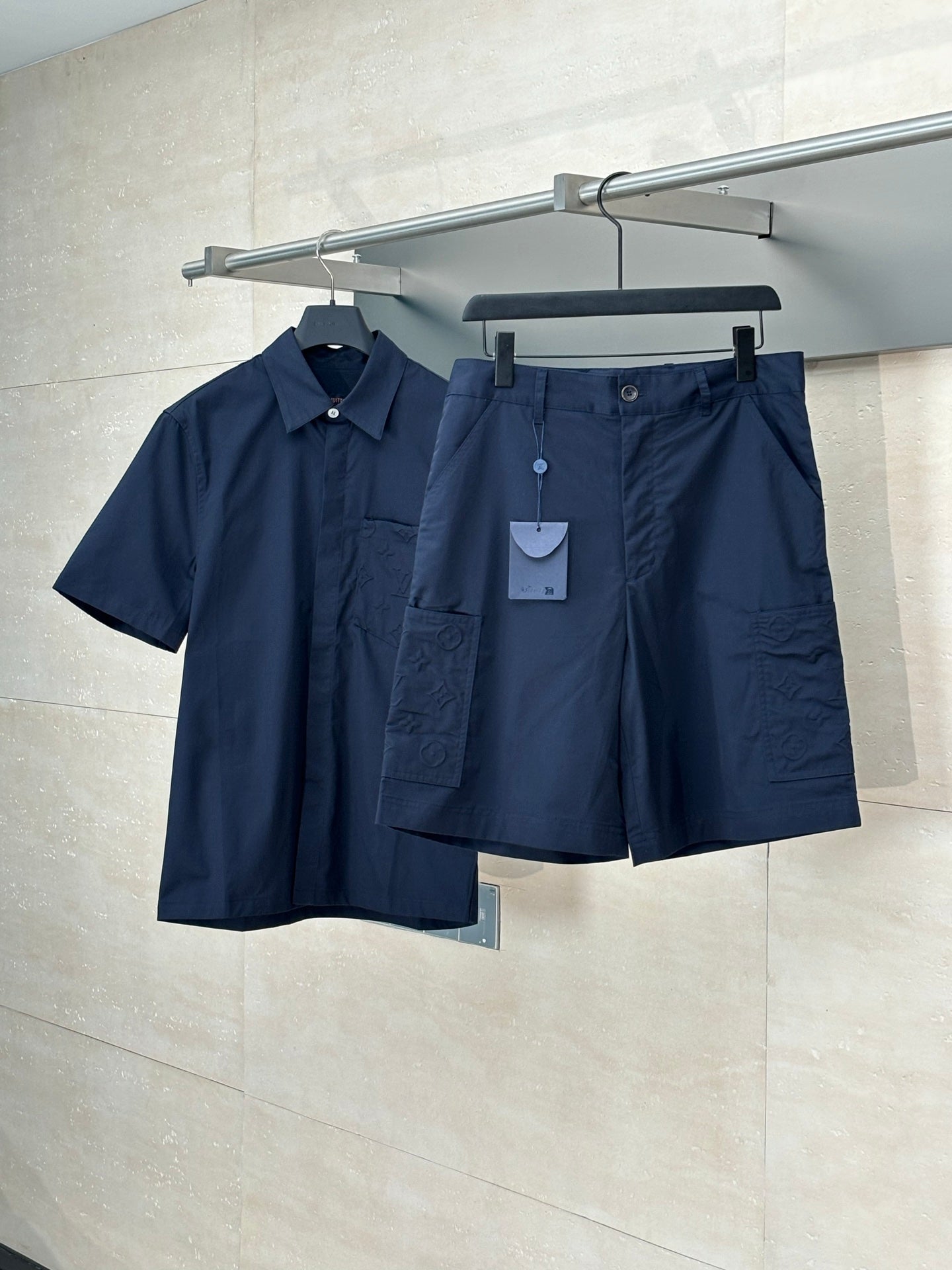 LuxluxHouse Best Quality Clothes Shirts&Polo Louis Vuitton