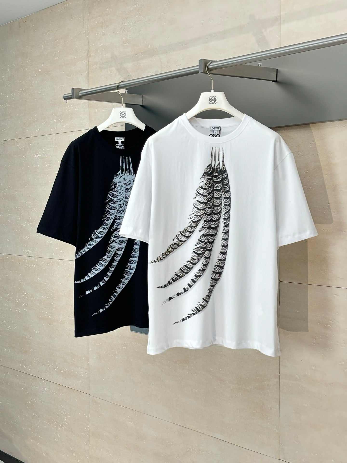 LuxluxHouse Best Quality Clothes T-shirt Loewe