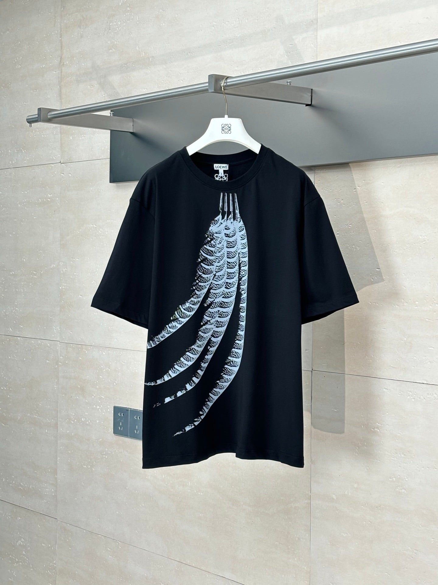 LuxluxHouse Best Quality Clothes T-shirt Loewe