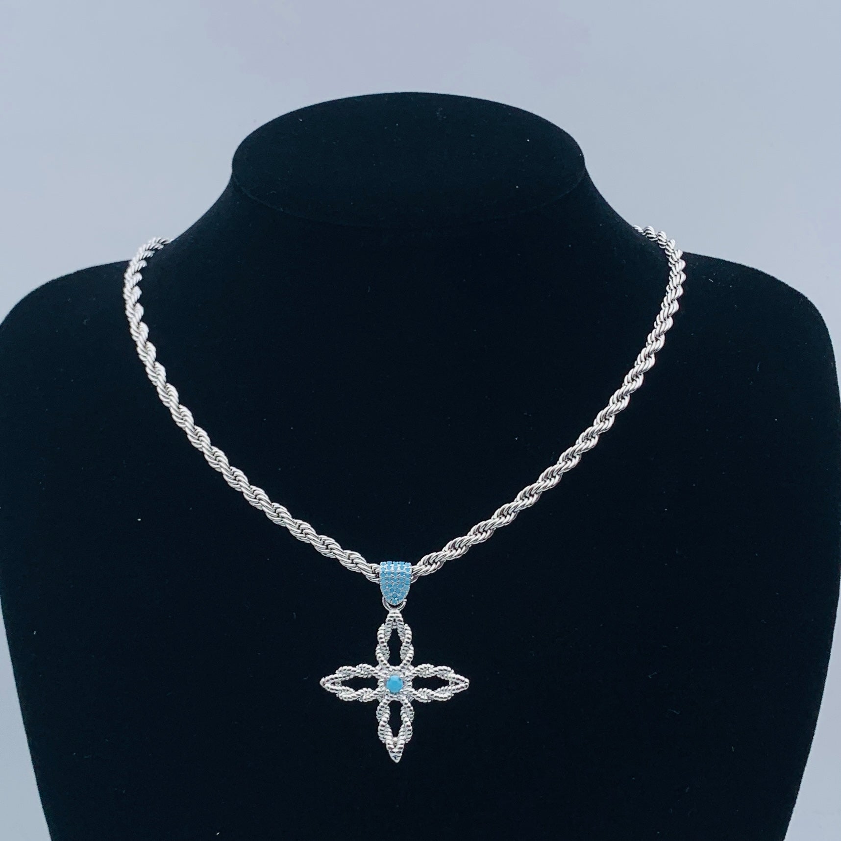 LuxluxHouse Low Price And High Quality Accessories Louis Vuitton