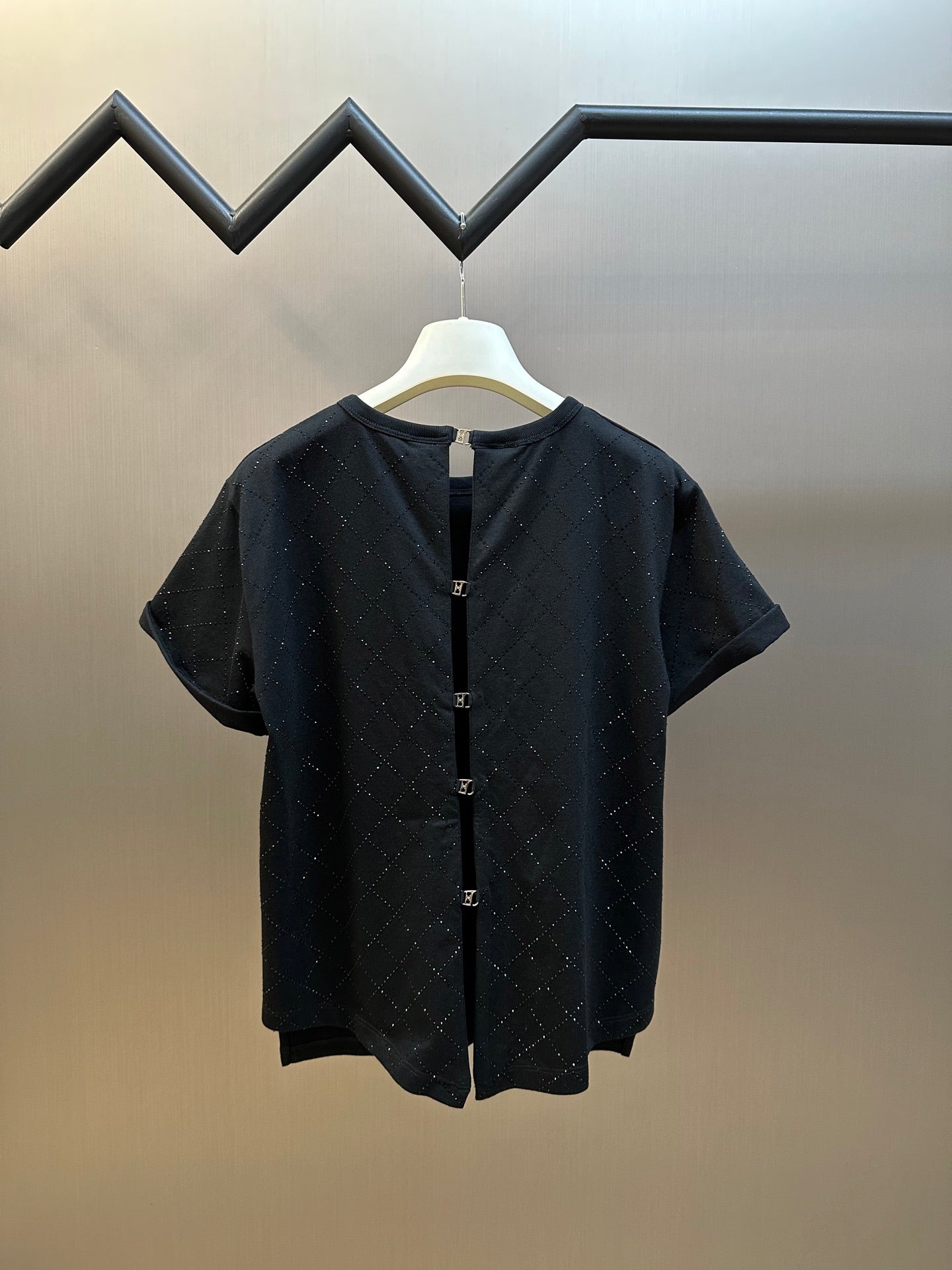 LuxluxHouse Best Quality Clothes T-shirt Chanel & Maison Margiela