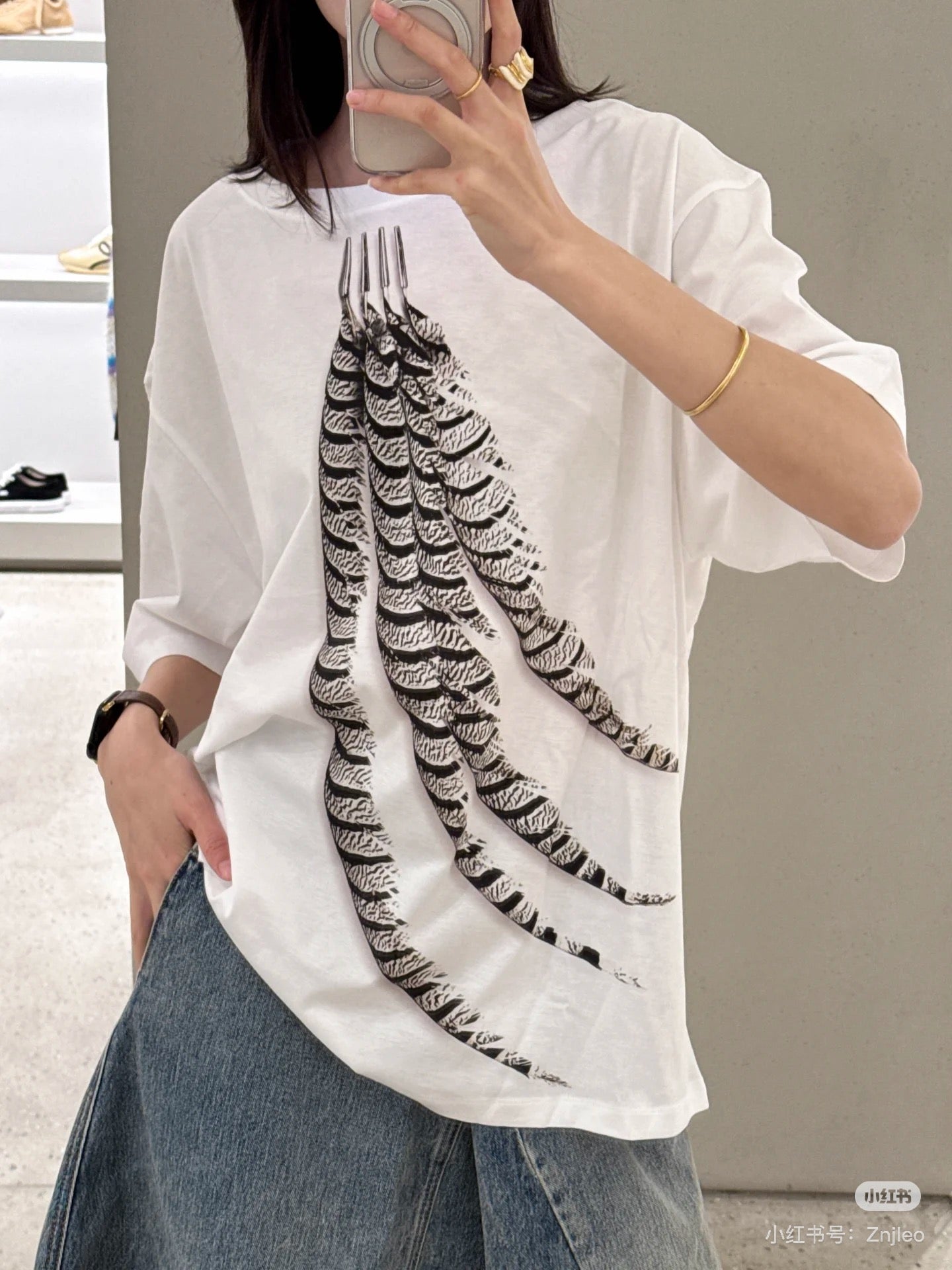 LuxluxHouse Best Quality Clothes T-shirt Loewe