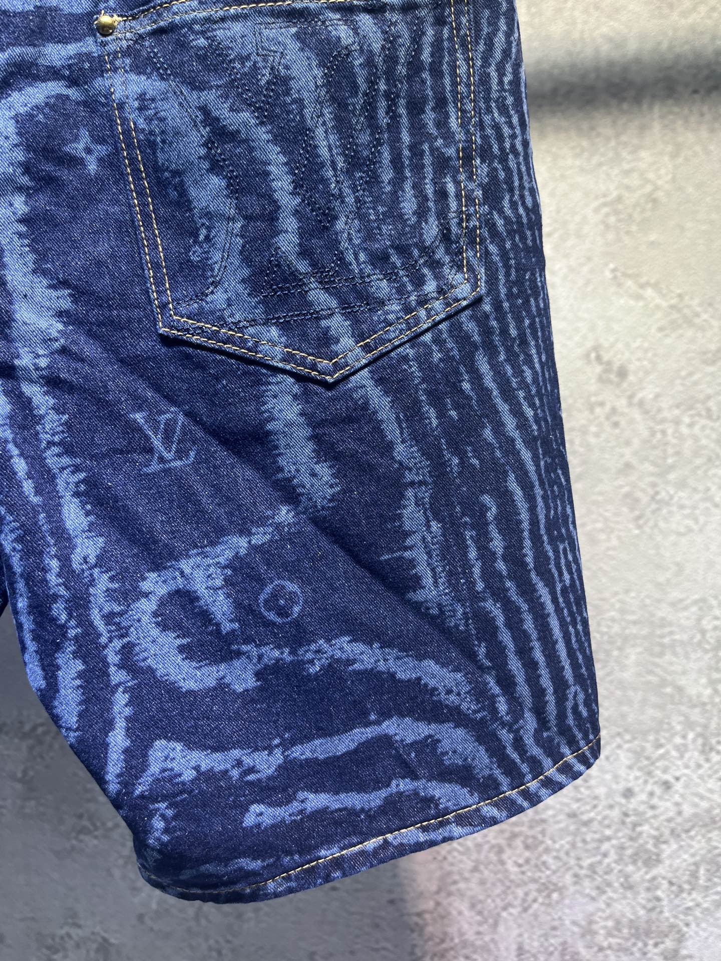 LuxluxHouse Best Quality Clothes Shirts&Polo Louis Vuitton