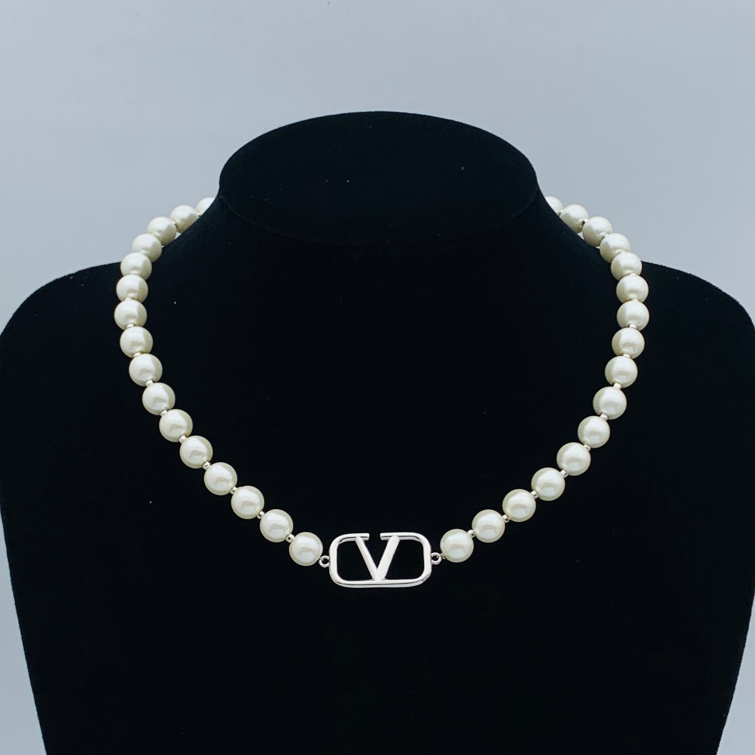 LuxluxHouse Low Price And High Quality Accessories Valentino