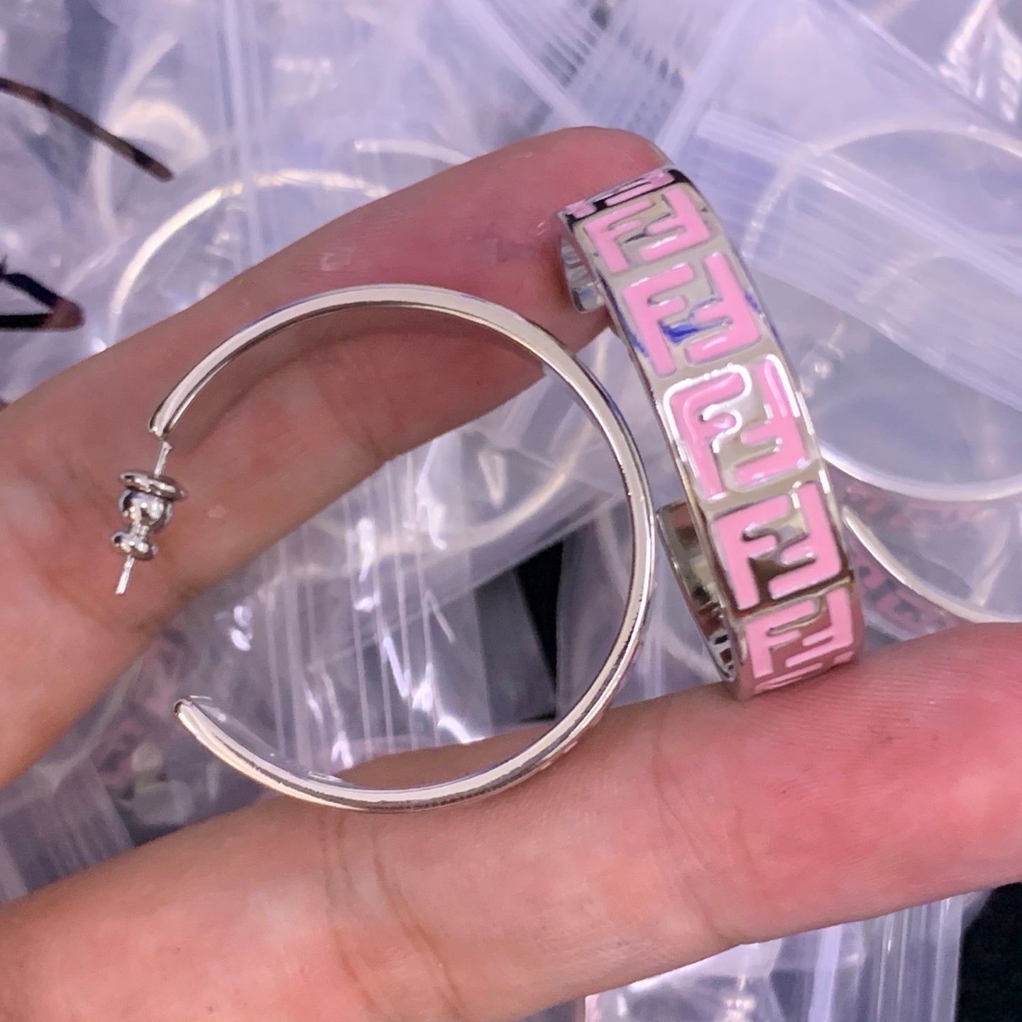 LuxluxHouse Low Price And High Quality Accessories Fendi