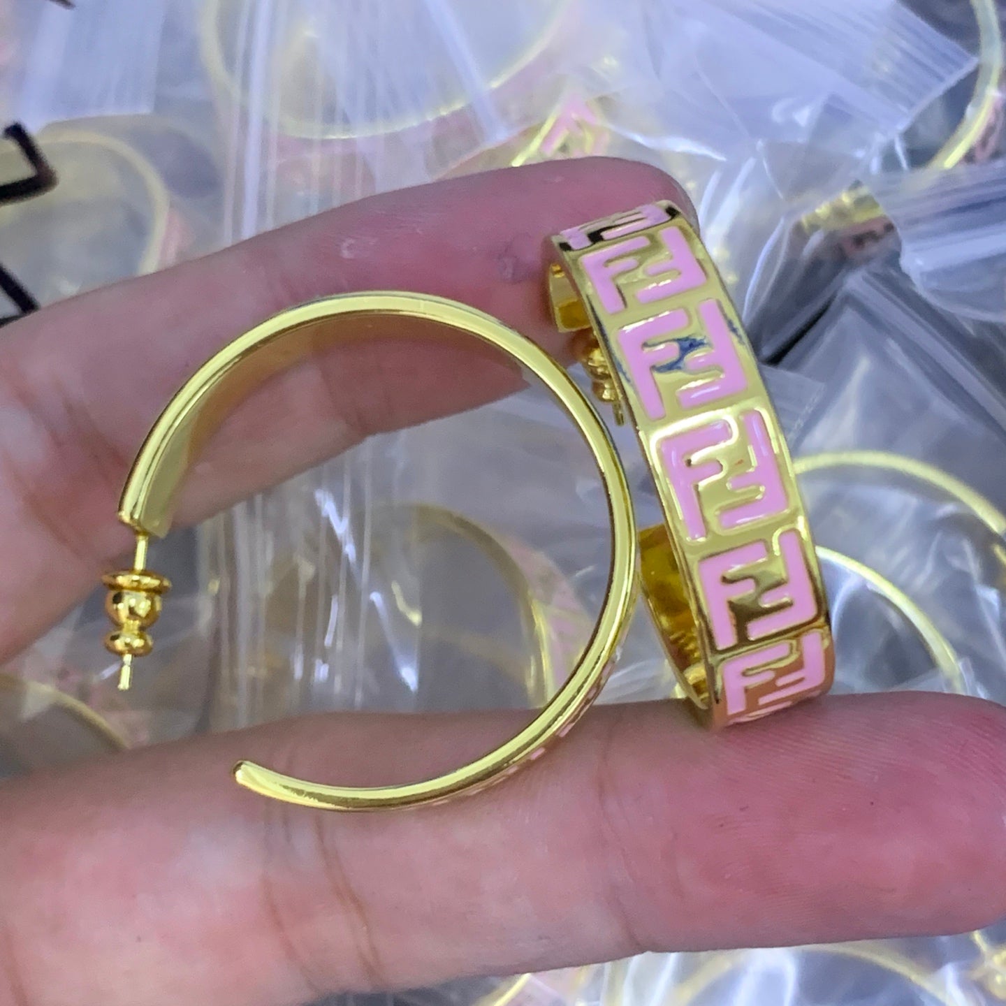 LuxluxHouse Low Price And High Quality Accessories Fendi