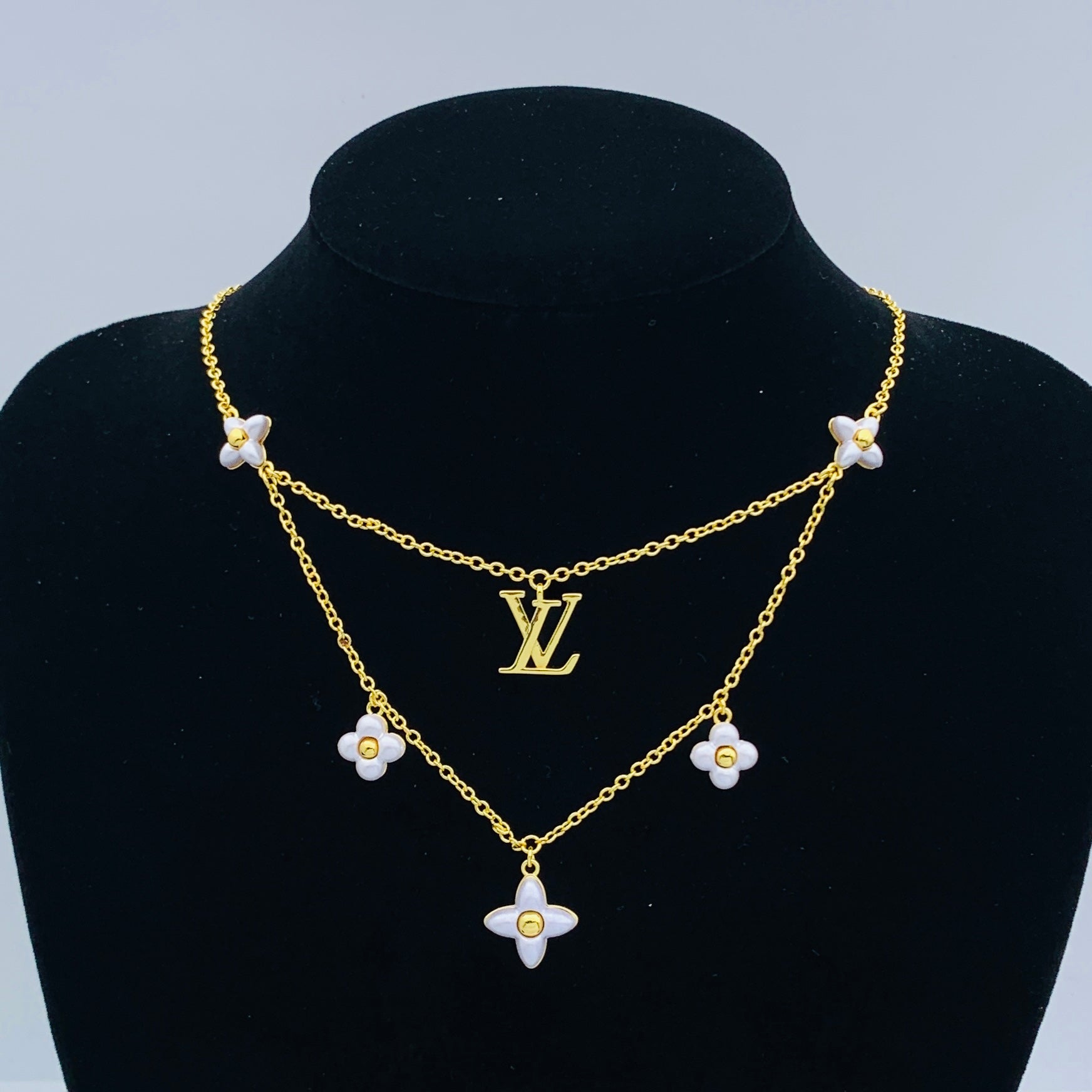 LuxluxHouse Low Price And High Quality Accessories Louis Vuitton