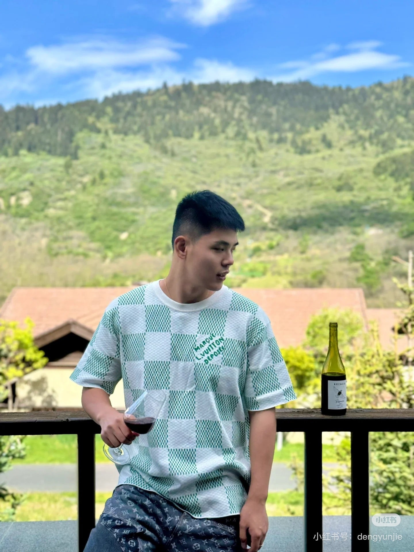 LuxluxHouse Best Quality Clothes T-shirt Louis Vuitton