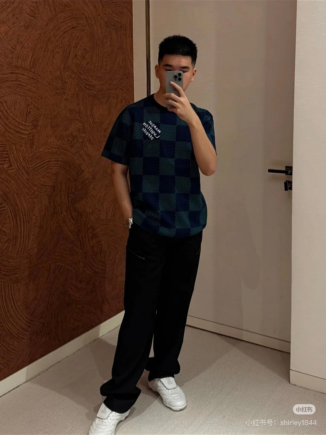 LuxluxHouse Best Quality Clothes T-shirt Louis Vuitton