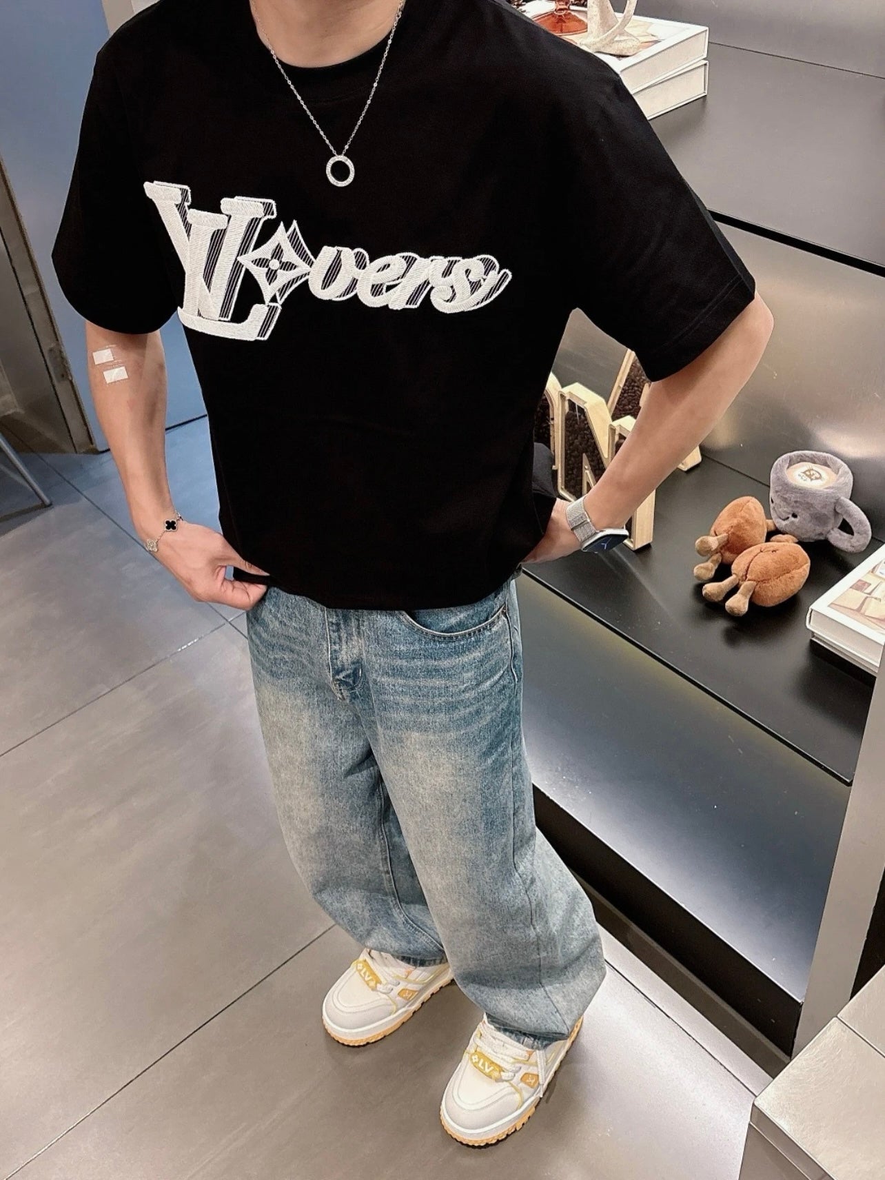 LuxluxHouse Best Quality Clothes T-shirt Louis Vuitton