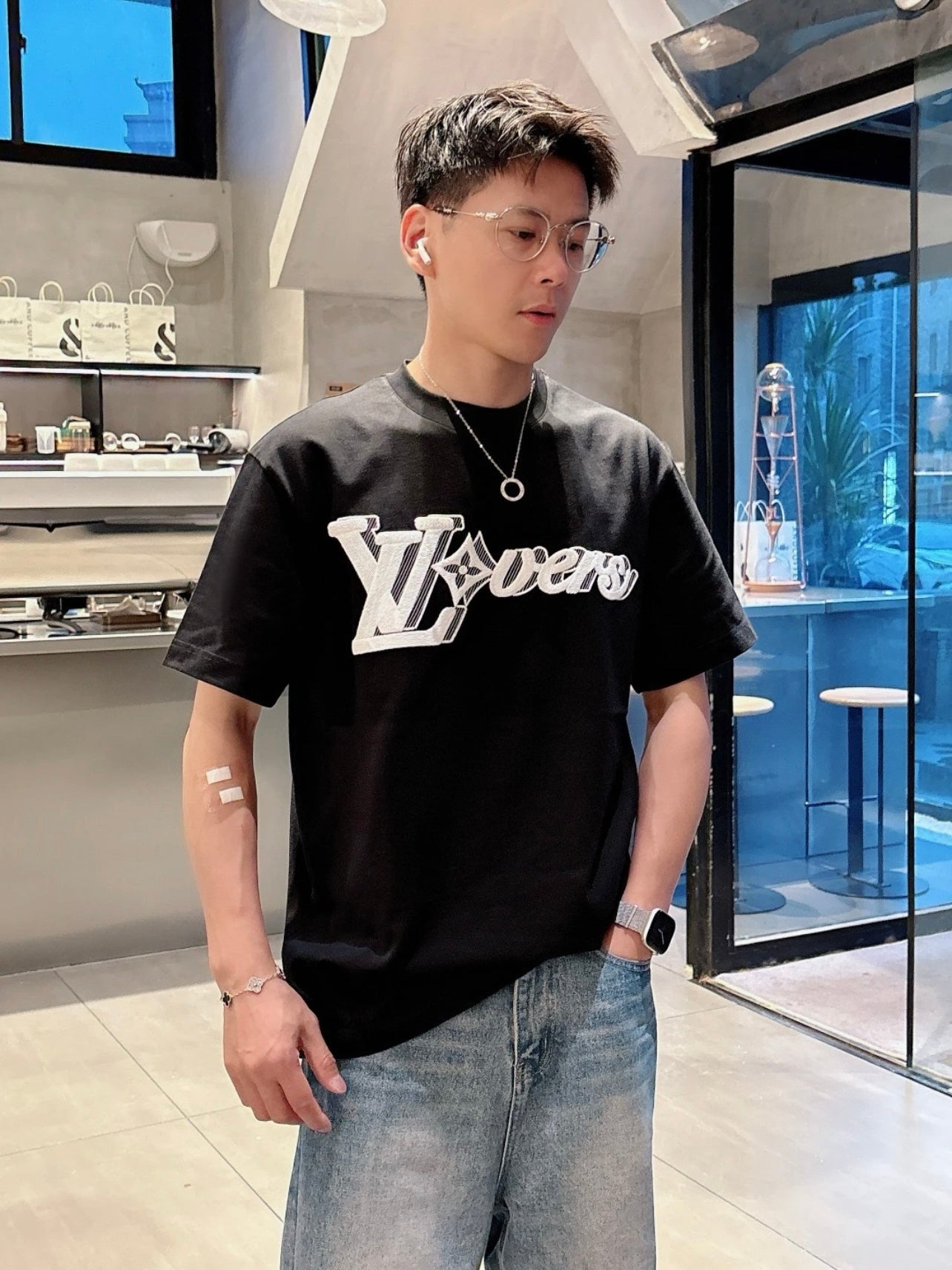 LuxluxHouse Best Quality Clothes T-shirt Louis Vuitton