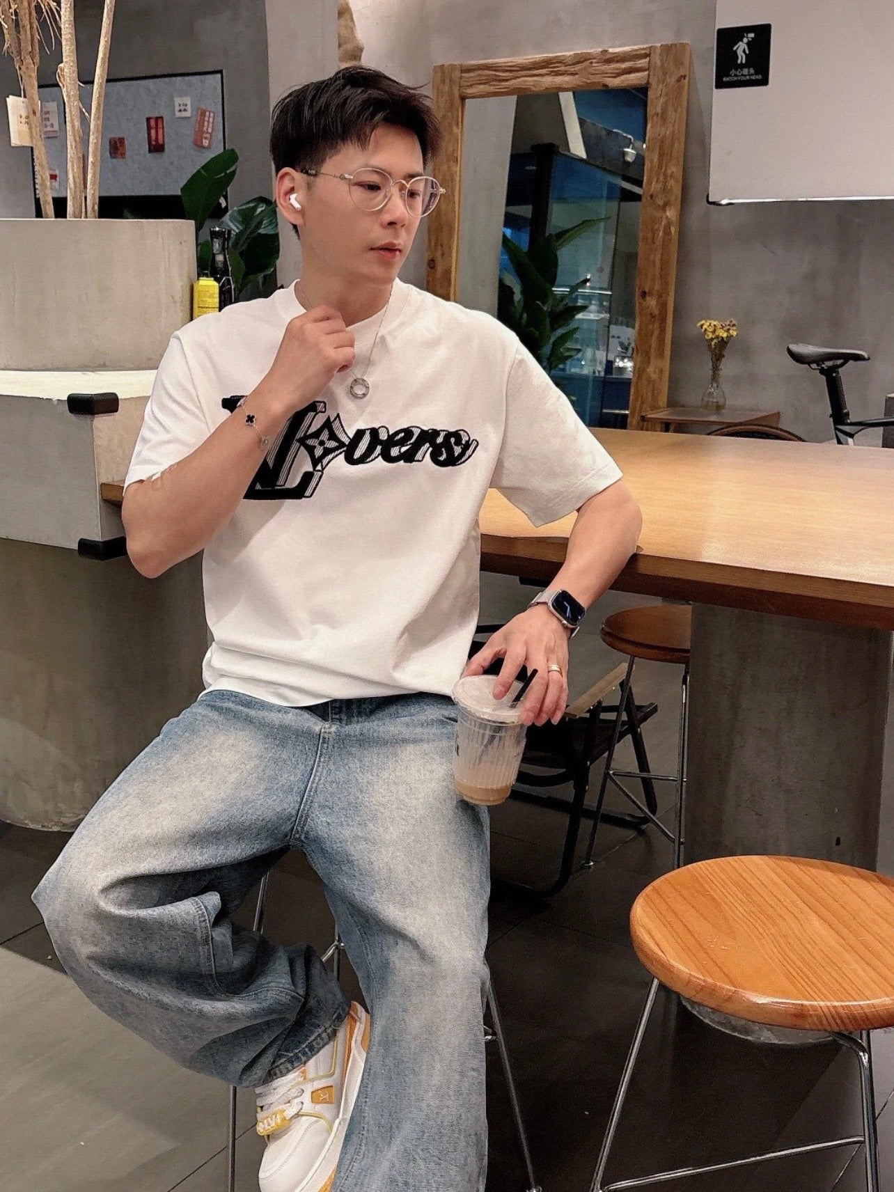 LuxluxHouse Best Quality Clothes T-shirt Louis Vuitton