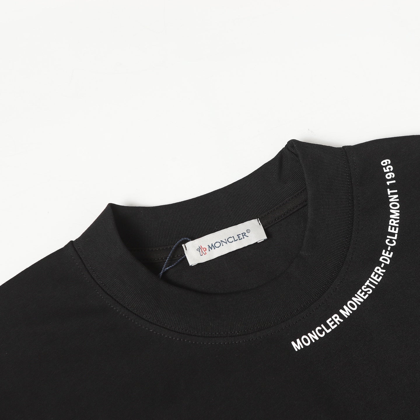 LuxluxHouse Best Quality Clothes T-shirt Moncler