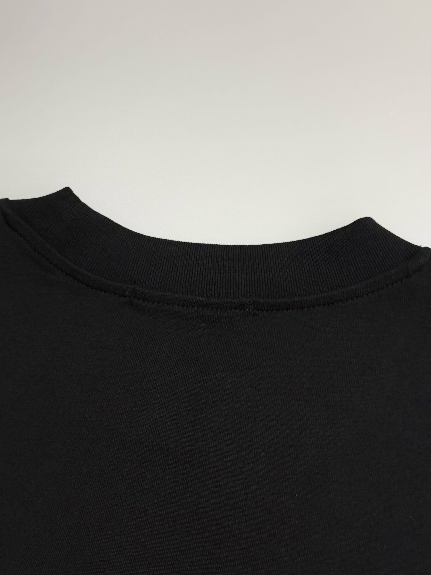 LuxluxHouse Best Quality Clothes T-shirt Prada