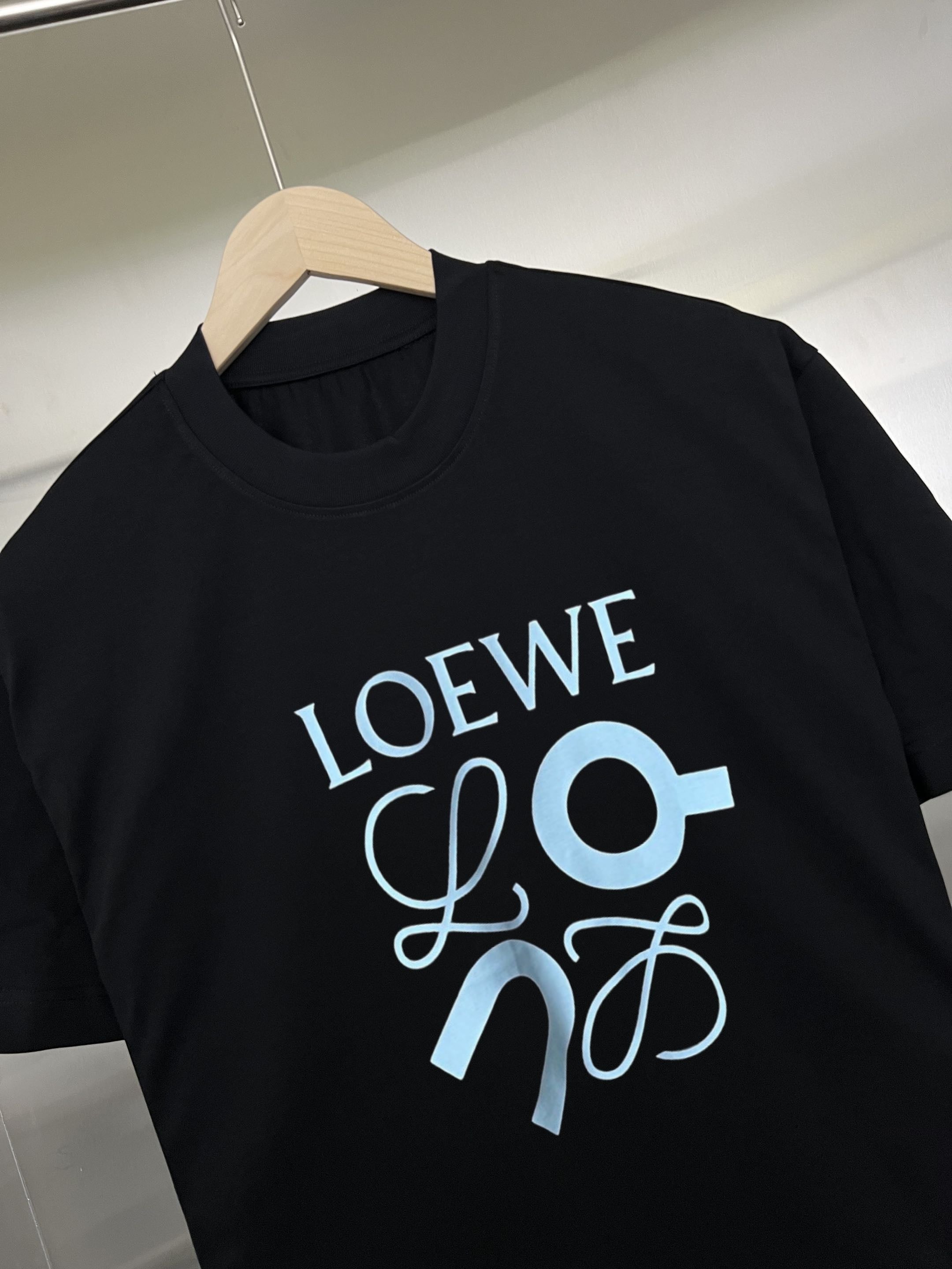 LuxluxHouse Best Quality Clothes T-shirt Loewe