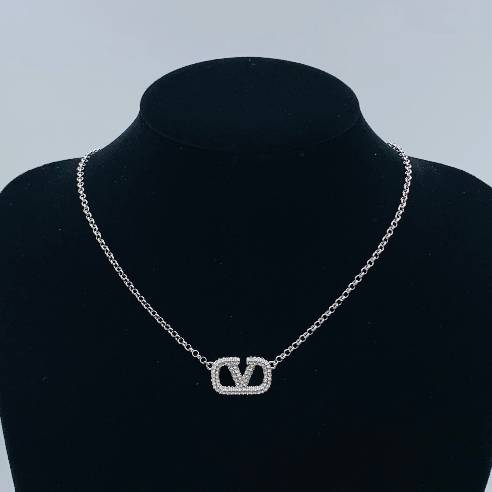 LuxluxHouse Low Price And High Quality Accessories Valentino