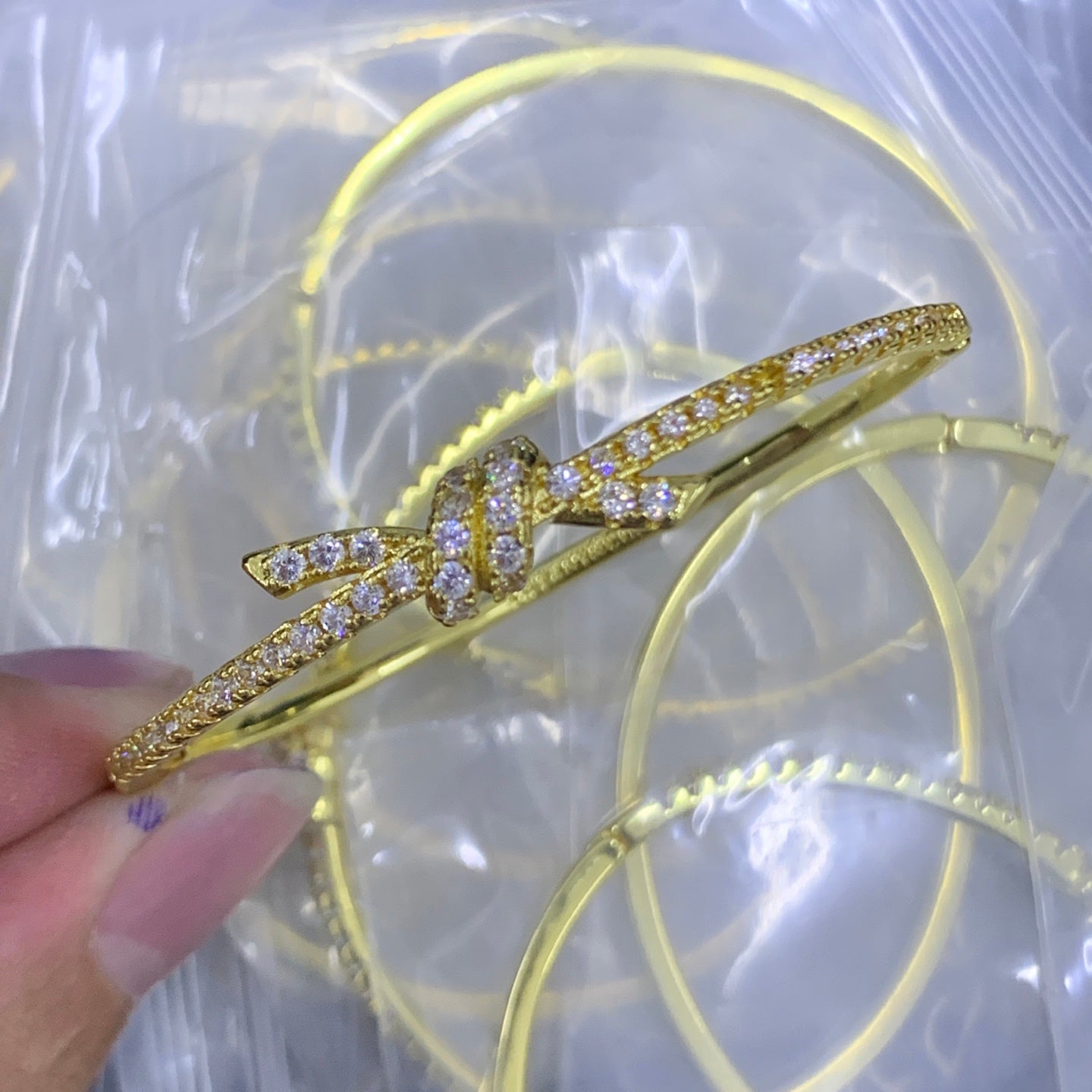 LuxluxHouse Low Price And High Quality Accessories Tiffany