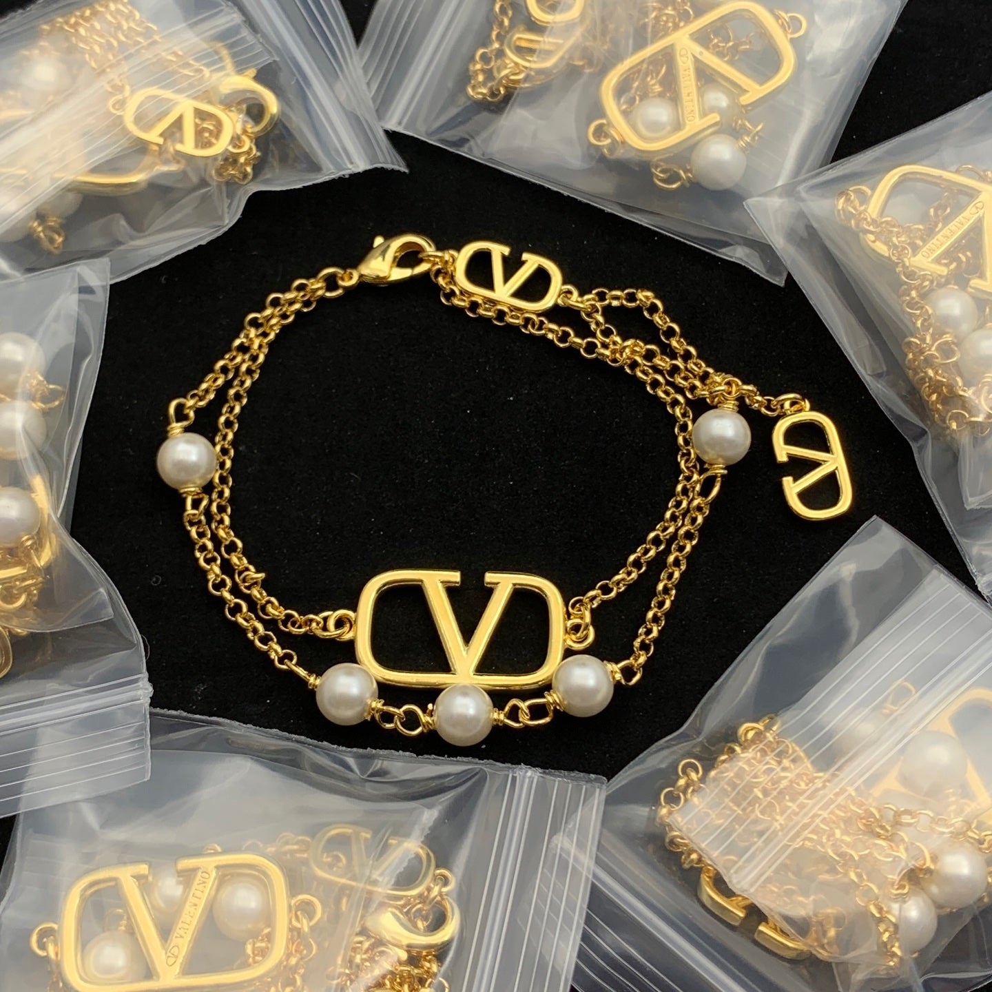 LuxluxHouse Low Price And High Quality Accessories Valentino