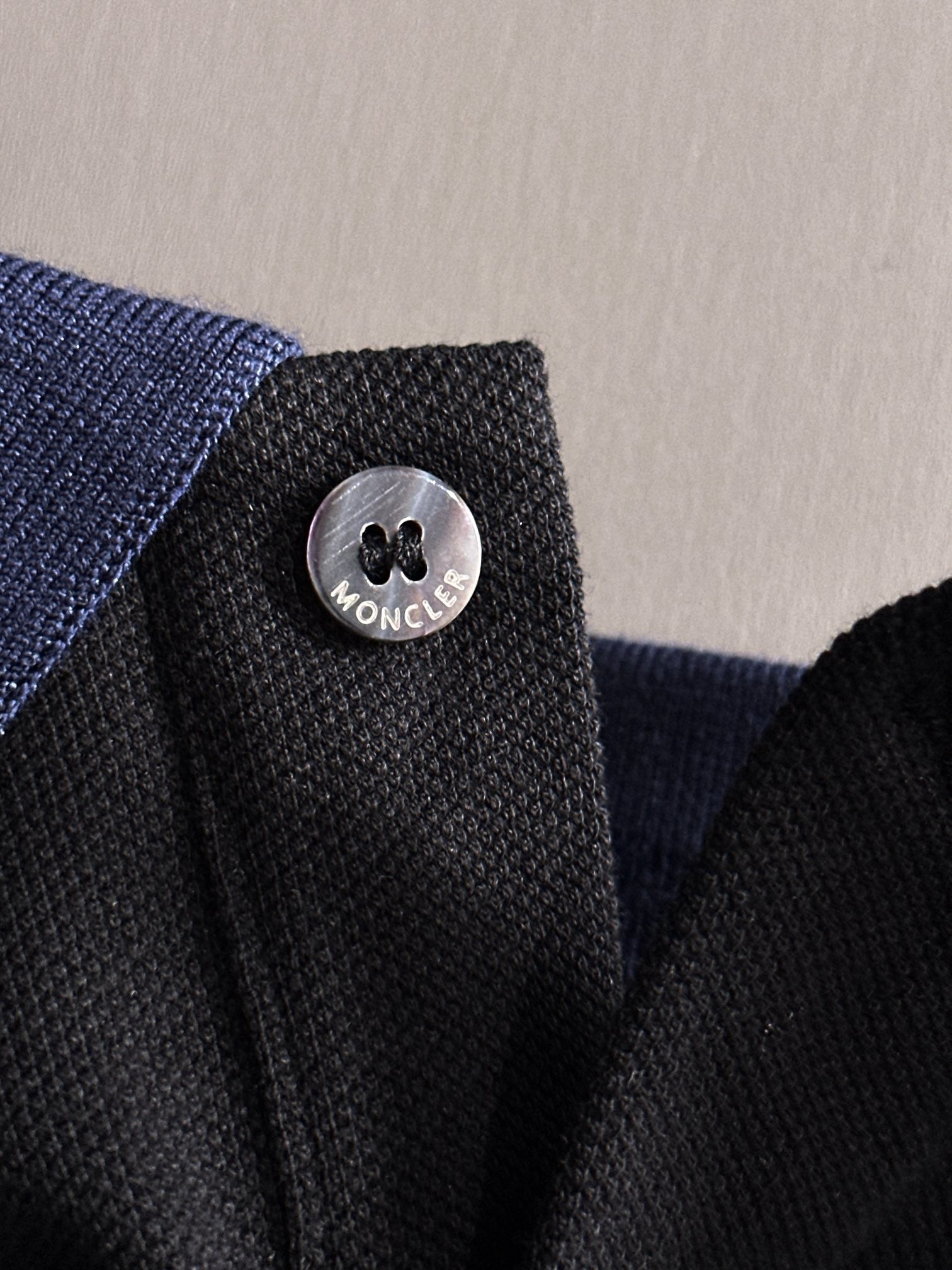 LuxluxHouse Best Quality Clothes Shirts&Polo Moncler