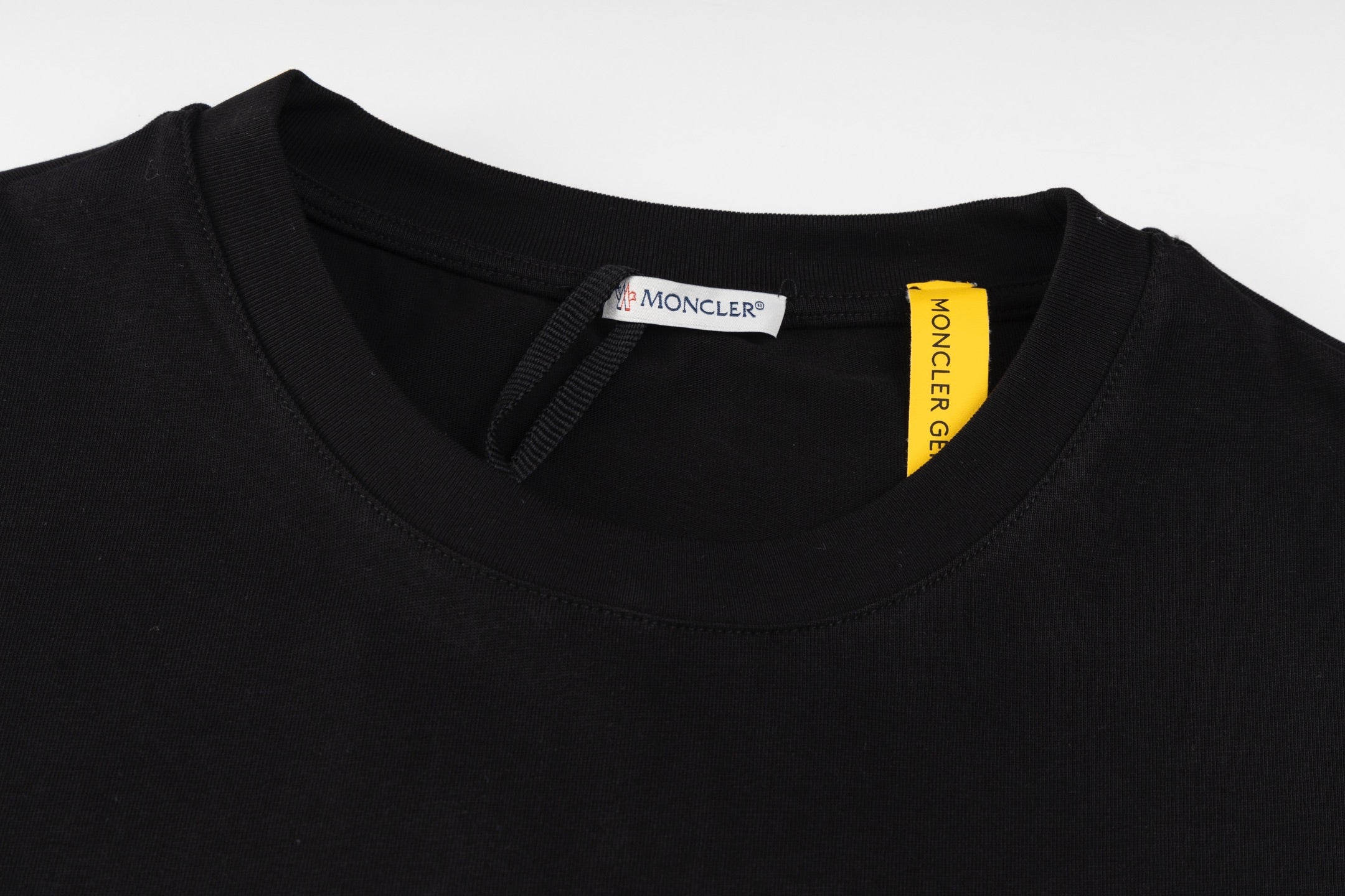 LuxluxHouse Best Quality Clothes T-shirt Moncler