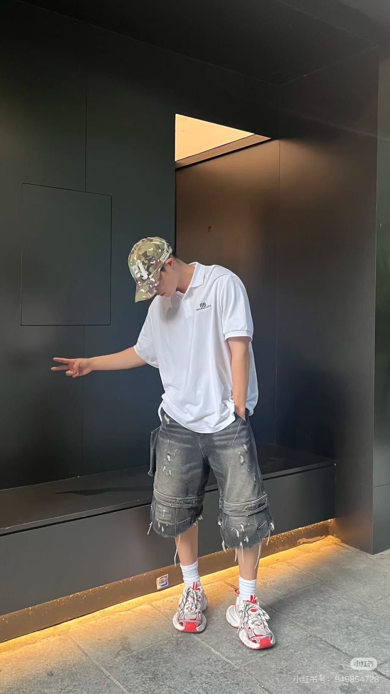 LuxluxHouse Best Quality Clothes Balenciaga Shirts&Polo